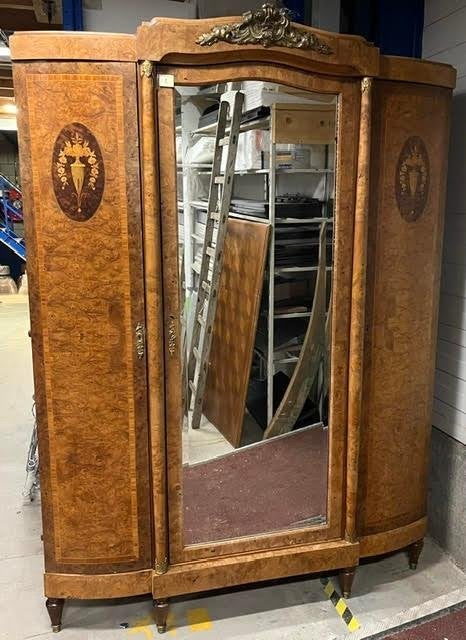 Antieke Art Deco notenhouten fineer kledingkast met spiegel, Ophalen