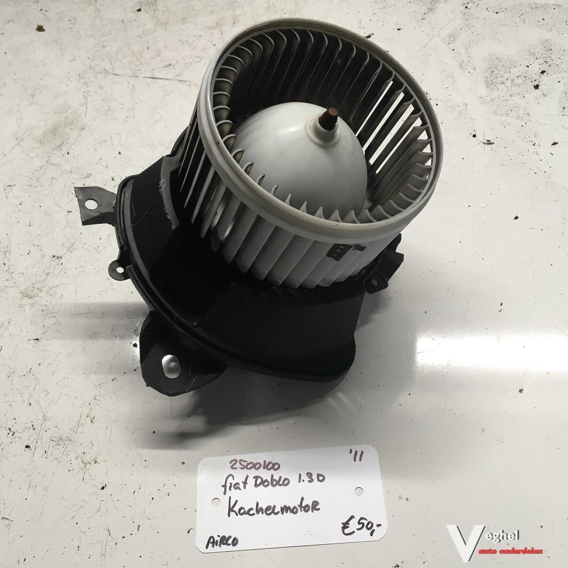 Fiat Doblo 1.3 Diesel 2011 2500100   Kachelmotor (airco), Auto-onderdelen, Gebruikt, -, -, Ophalen of Verzenden