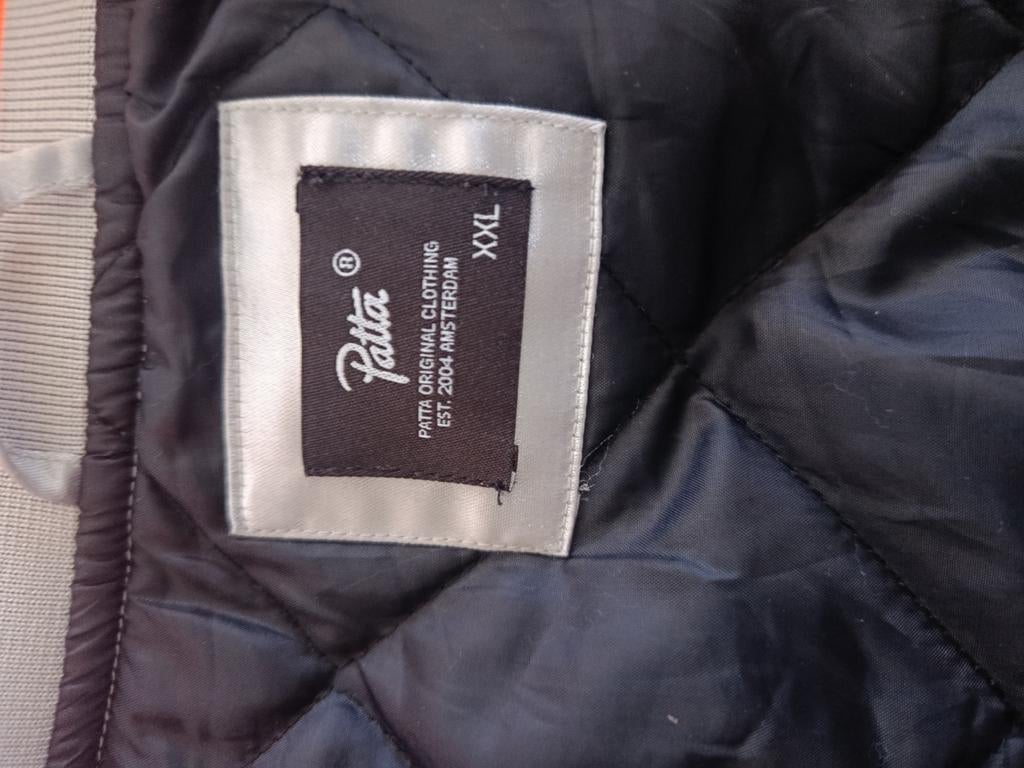 Patta Bomberjack XXL - Zilver met Oranje Details, Kleding | Heren, Overige kleuren, Overige maten, Ophalen of Verzenden, Zo goed als nieuw