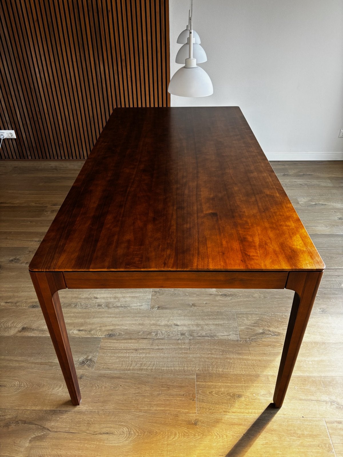 Sav & Okse Rikke eettafel - Massief notenhout, Ophalen, Gebruikt, 50 tot 100 cm, Vijf personen of meer