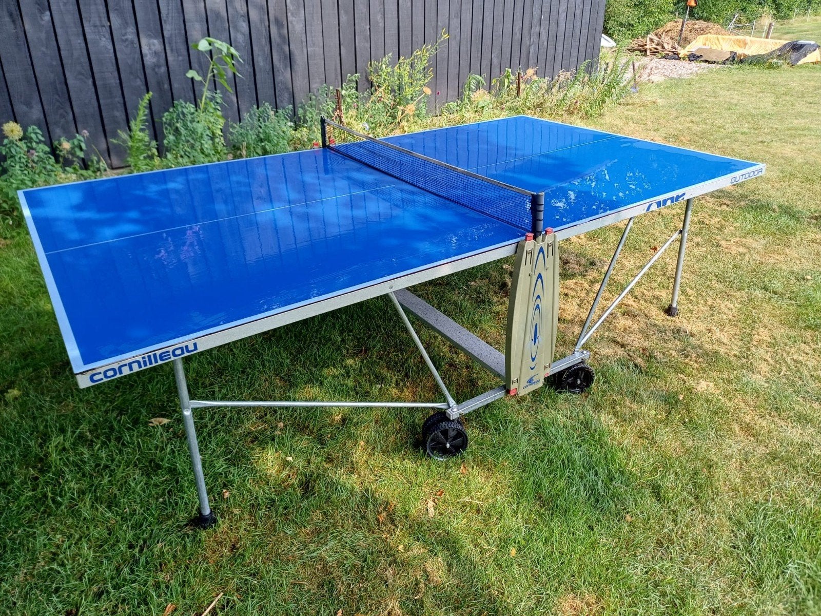 Tafeltennistafel cornilleau outdoor, Sport en Fitness, Tafeltennis, Ophalen, Zo goed als nieuw, Tafel Outdoor