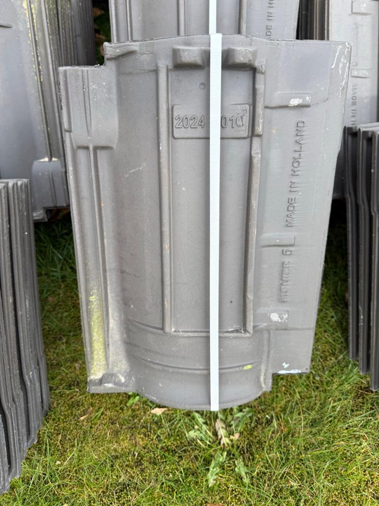 175 Nieuwe Monier type 5 dakpannen mat zwart (2024), Ophalen, Steen of Klei, Zwart, Nieuw