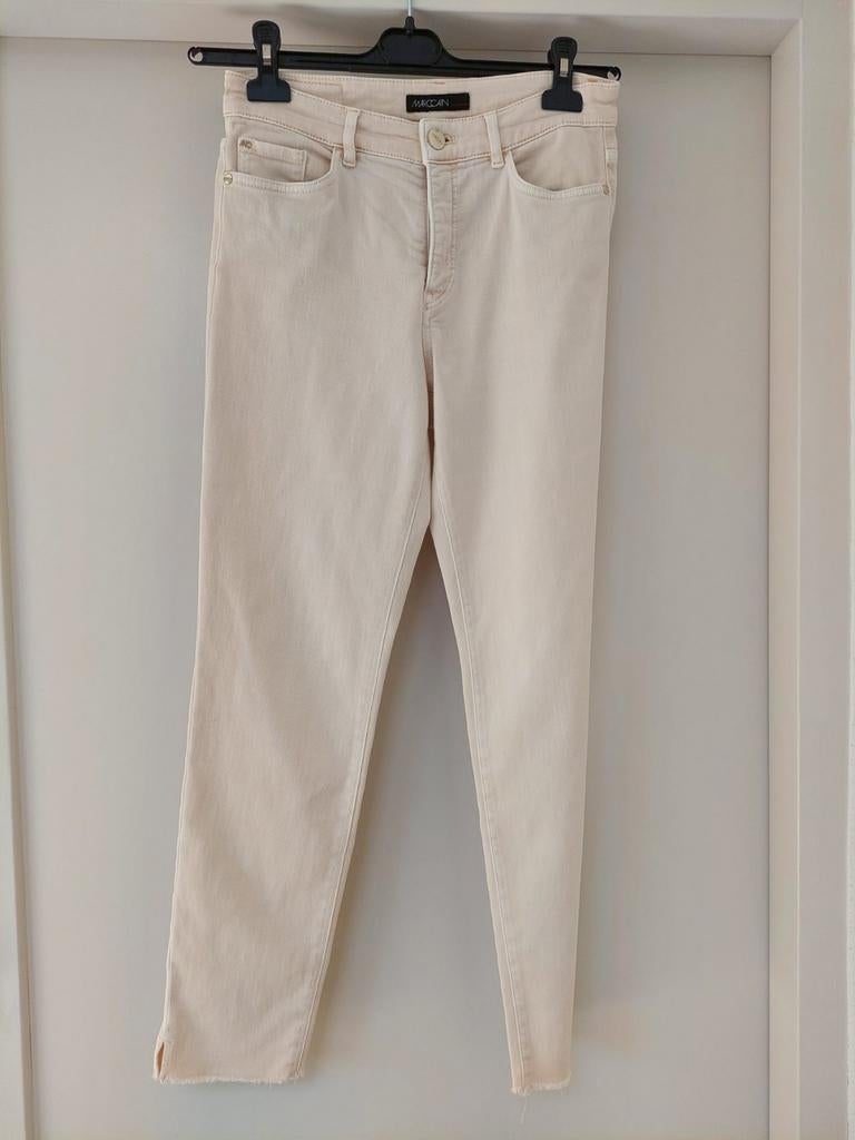 Marc Cain beige jeans maat N2 (36/38), Kleding | Dames, Beige, Ophalen of Verzenden, Zo goed als nieuw, Maat 36 (S)