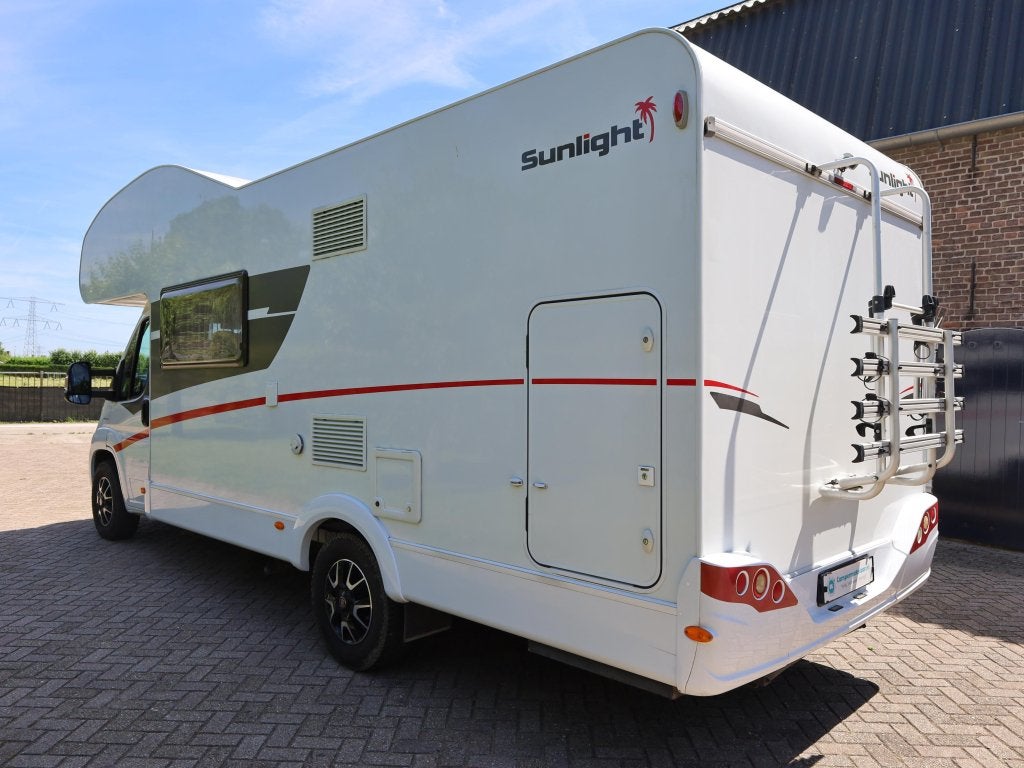 Sunlight A 72 6-persoons off-grid, Niet ingevuld, Ringverwarming, Fiat, Airbags