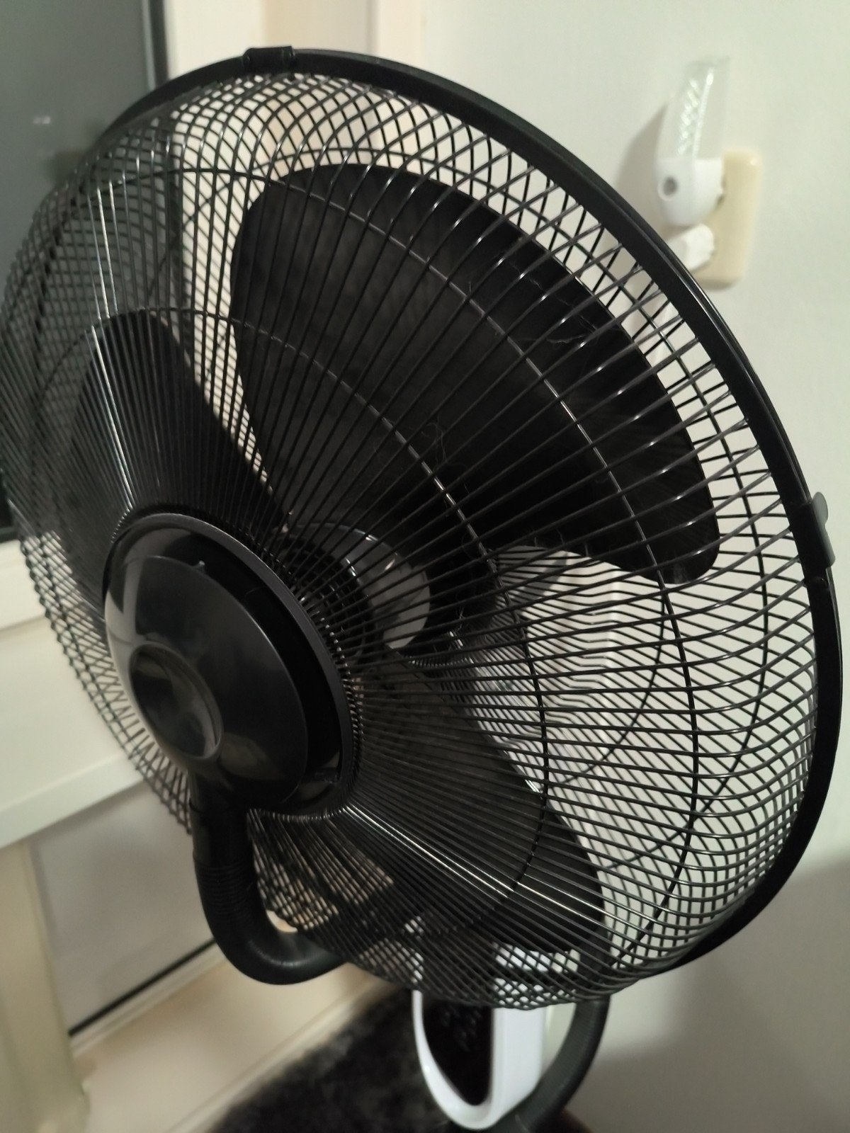 Ventilator met vernevelaar/mist en afstandsbediening, Ophalen of Verzenden, Zo goed als nieuw