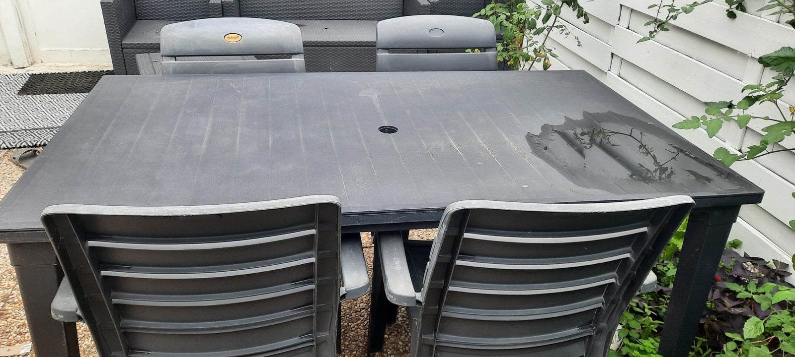 Tuinset: tafel met 4 stoelen, Ophalen, 4 zitplaatsen, Kunststof, Gebruikt