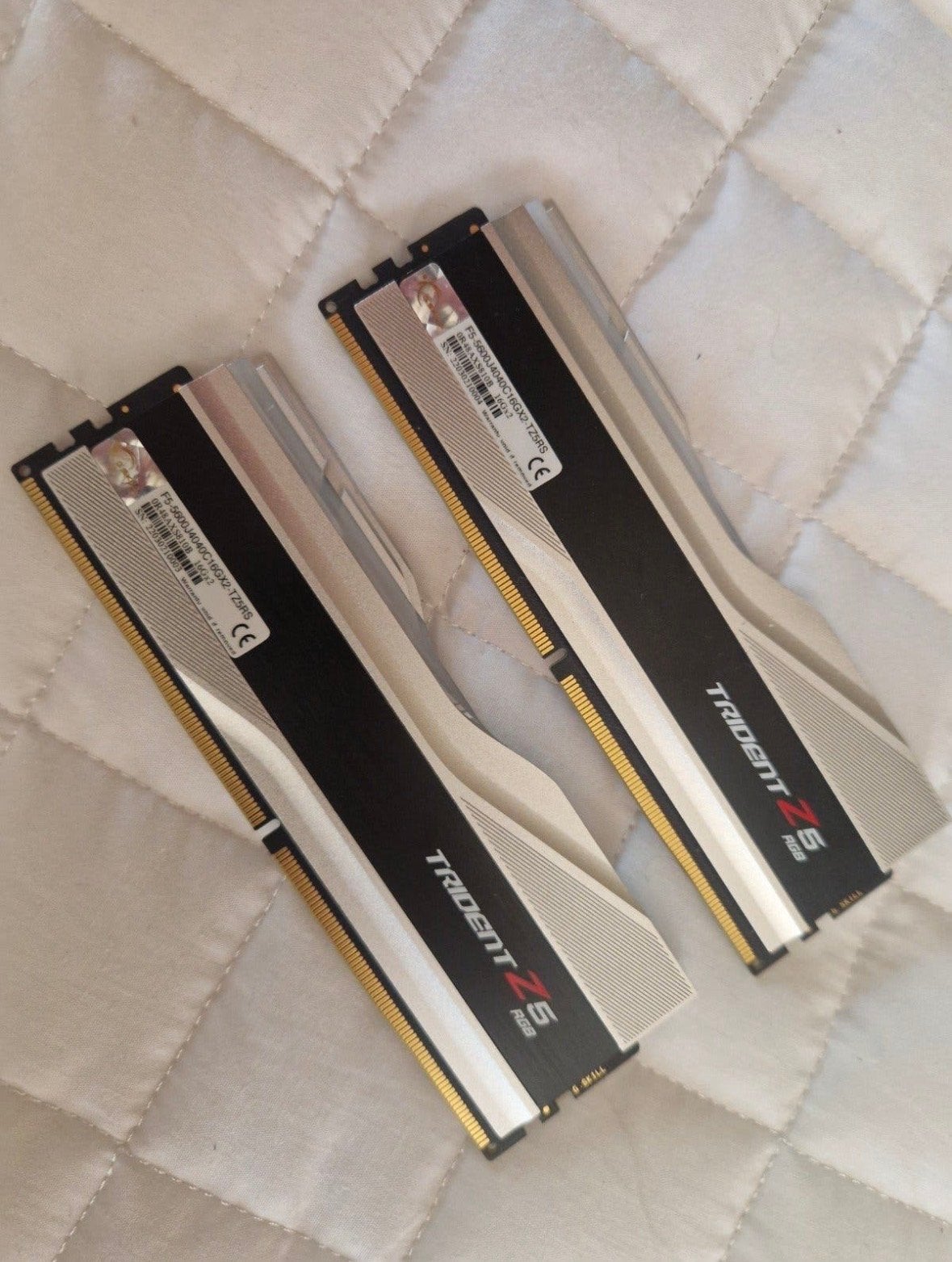 G.Skill Trident Z5 RGB DDR5 RAM 32GB (2x16GB) 5600MHz, Computers en Software, RAM geheugen, 32 GB, Verzenden, Zo goed als nieuw