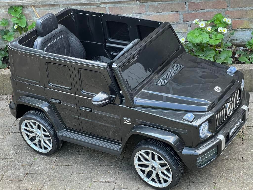 Elektrische kinderauto met afstandsbediening, Ophalen, Zo goed als nieuw