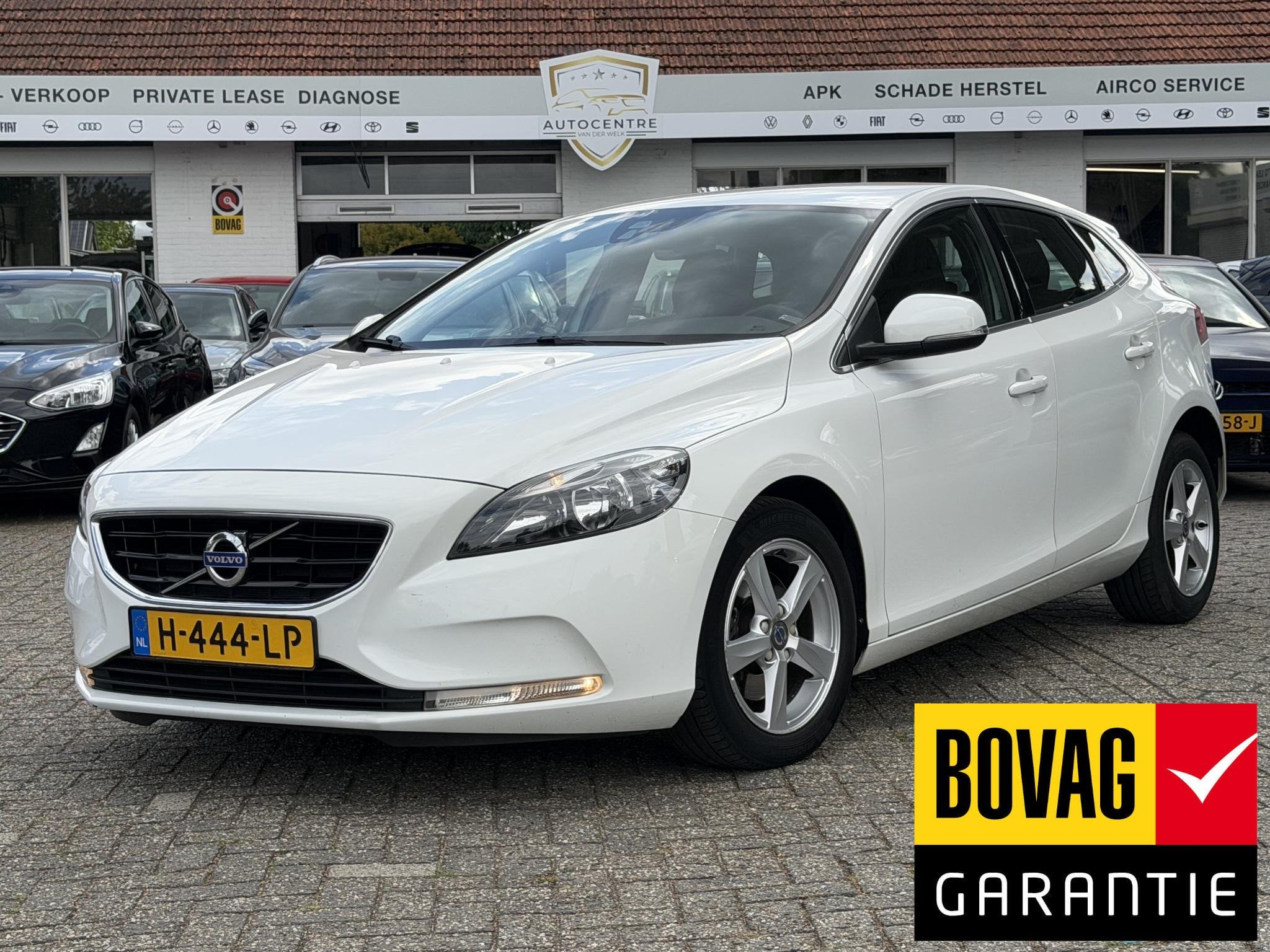 Volvo V40 2.0 T2 Momentum KLIMA | CRUISE CONTROL | BOVAG !, Auto's, Voorwielaandrijving, 12 maanden, Gebruikt, Euro 6