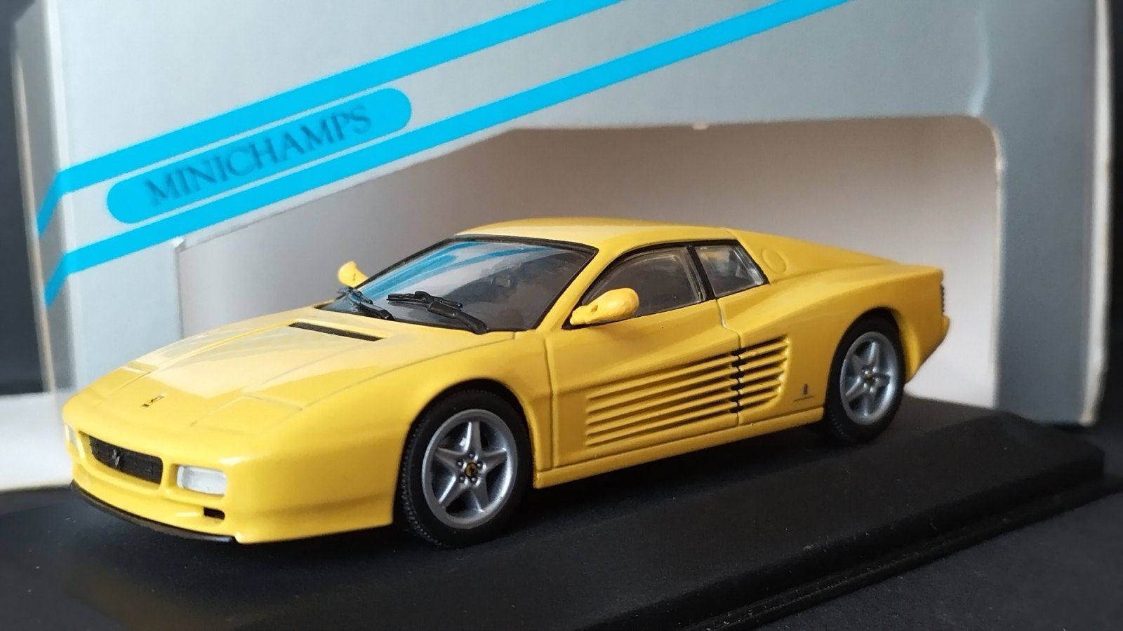 Ferrari 512 TR 1:43 Minichamps Pol, Hobby en Vrije tijd, Modelauto's | 1:43, .., Auto, Verzenden, .