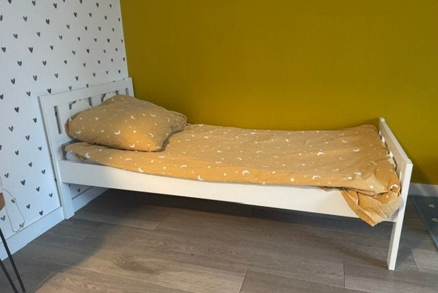 KRITTER Peuterbed met lattenbodem, wit, 70x160 cm en matras, Ophalen, Gebruikt, 70 tot 85 cm, 140 tot 160 cm