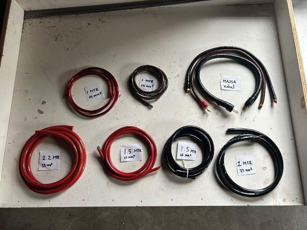Caraudio stroomkabels Dls en Caliber., Auto diversen, Ophalen of Verzenden, Zo goed als nieuw