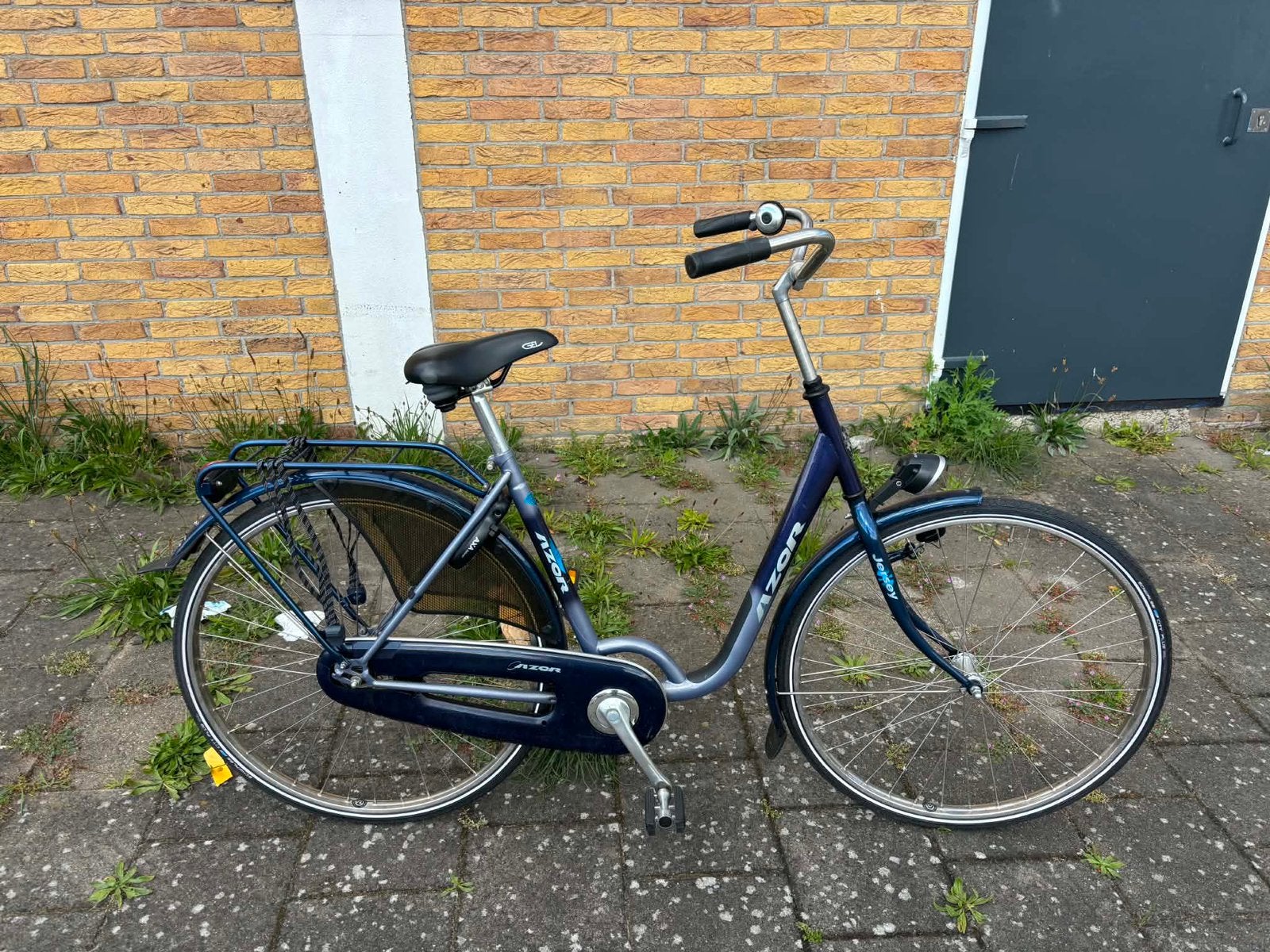 Omafiets Damesfiets Azor 28 inch banden, Fietsen en Brommers, Fietsen | Dames | Damesfietsen, Ophalen, Gebruikt