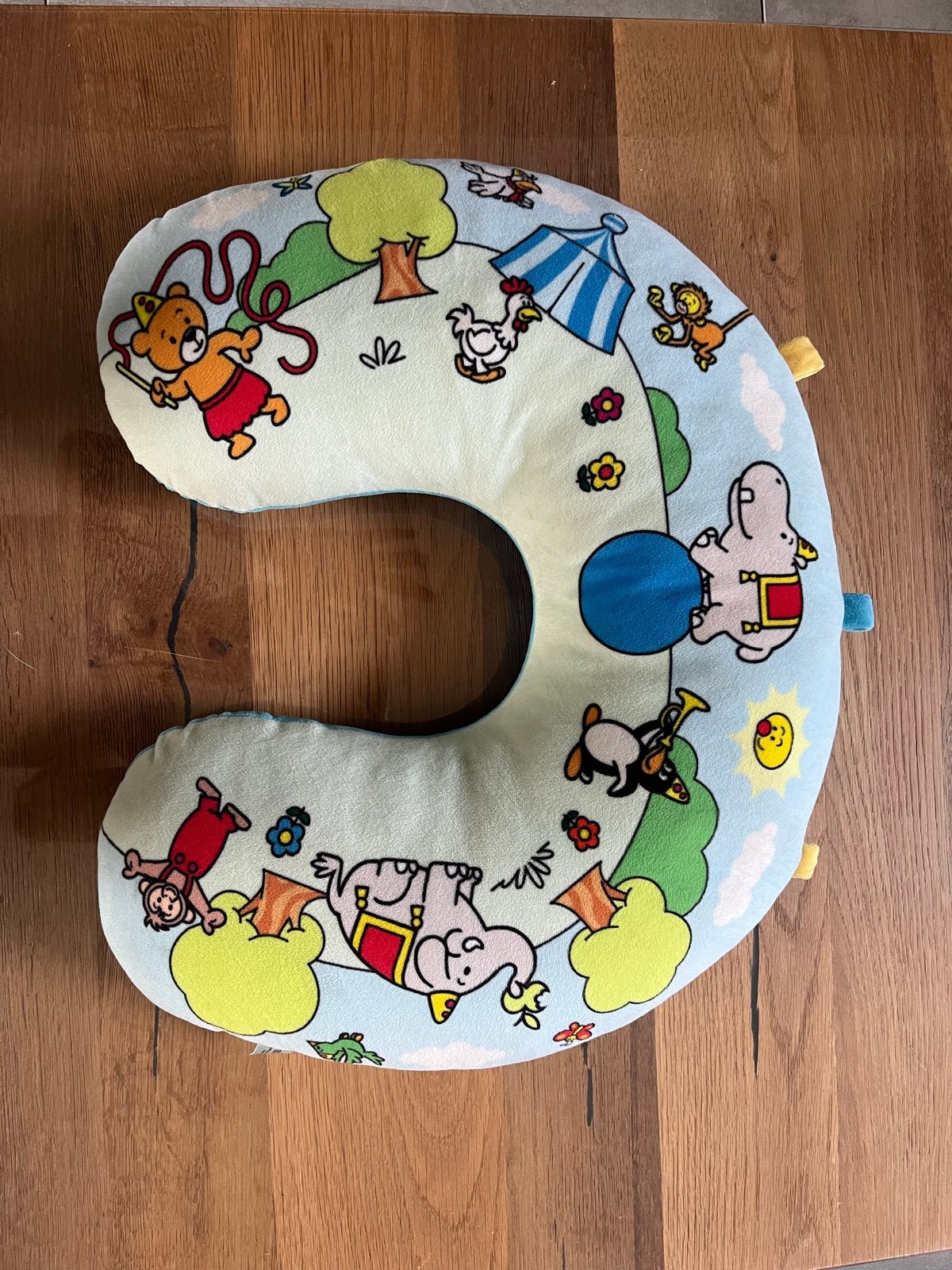 Neksteun kussen voor baby's met vrolijke dierenprint, Ophalen of Verzenden, Gebruikt