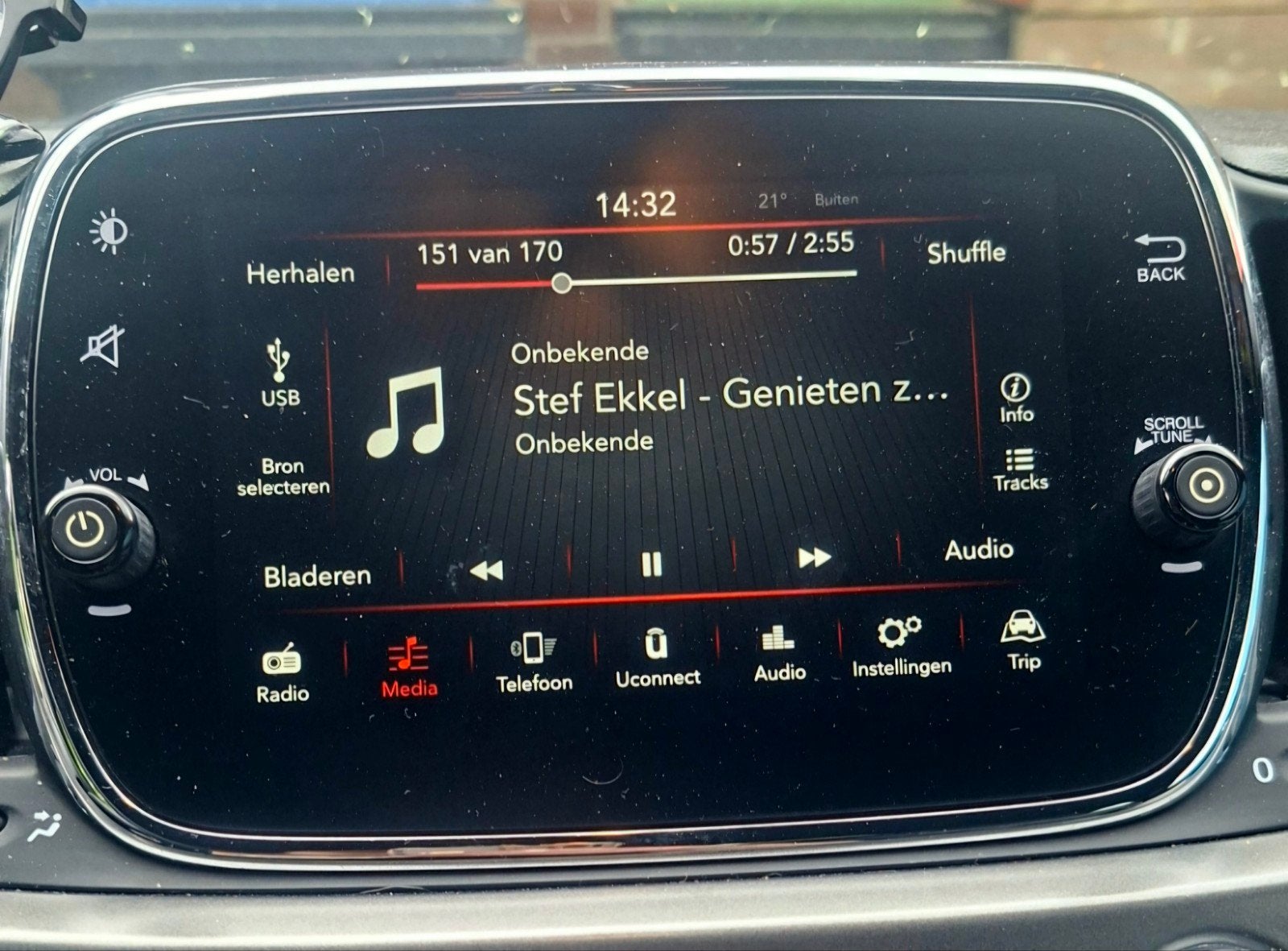 Origineel Fiat 500 Uconnect Multimedia Scherm 2016, Auto diversen, Autoradio's, Ophalen of Verzenden