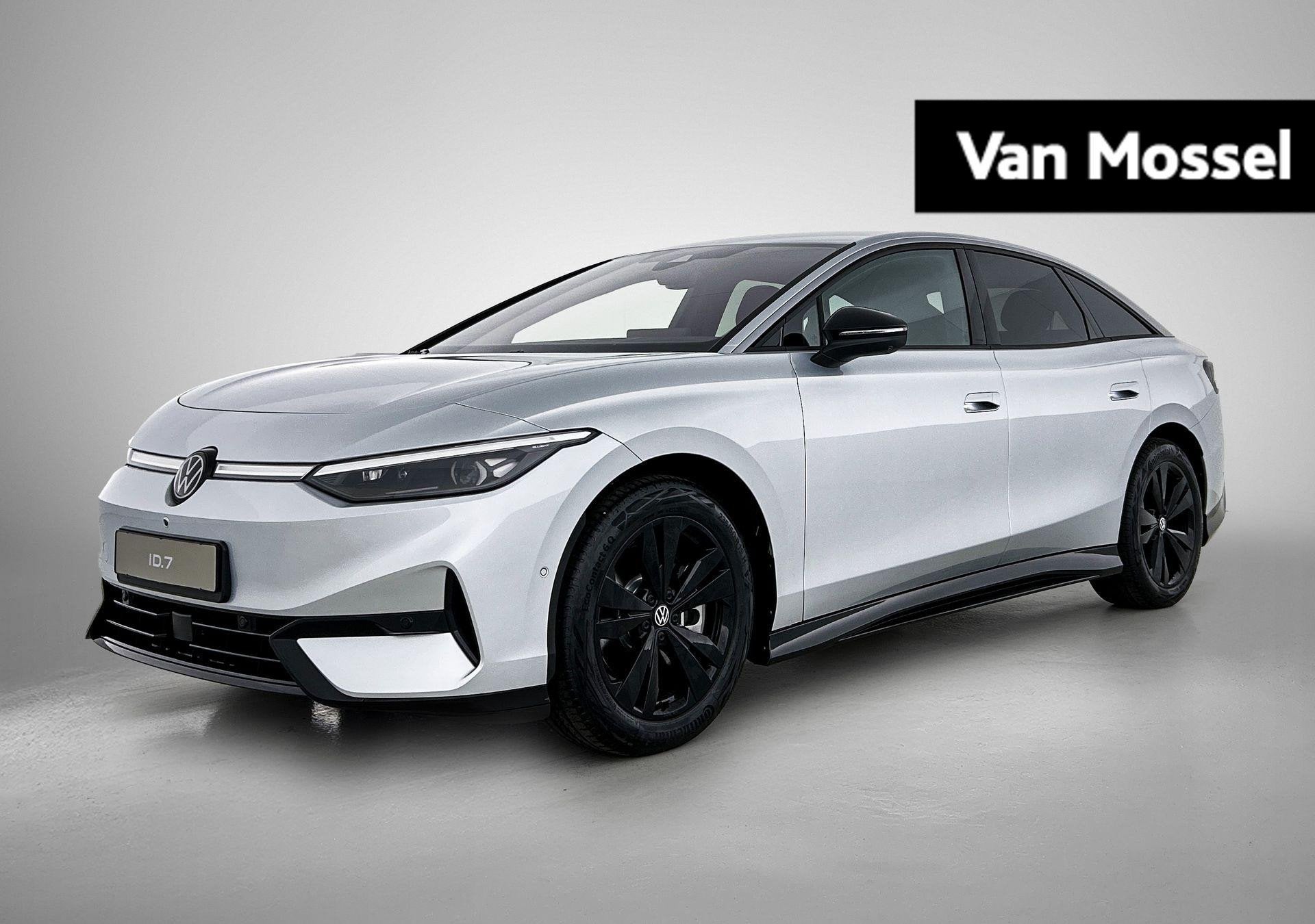 Volkswagen ID.7 Pro Business 77 kWh 286 PK | IQ Lights | Ele, Automaat, Gebruikt, 595 km, 2084 kg