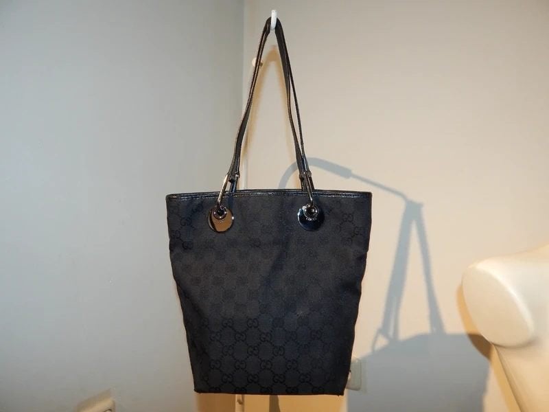 Gucci originele schoudertas zwart in monogram print