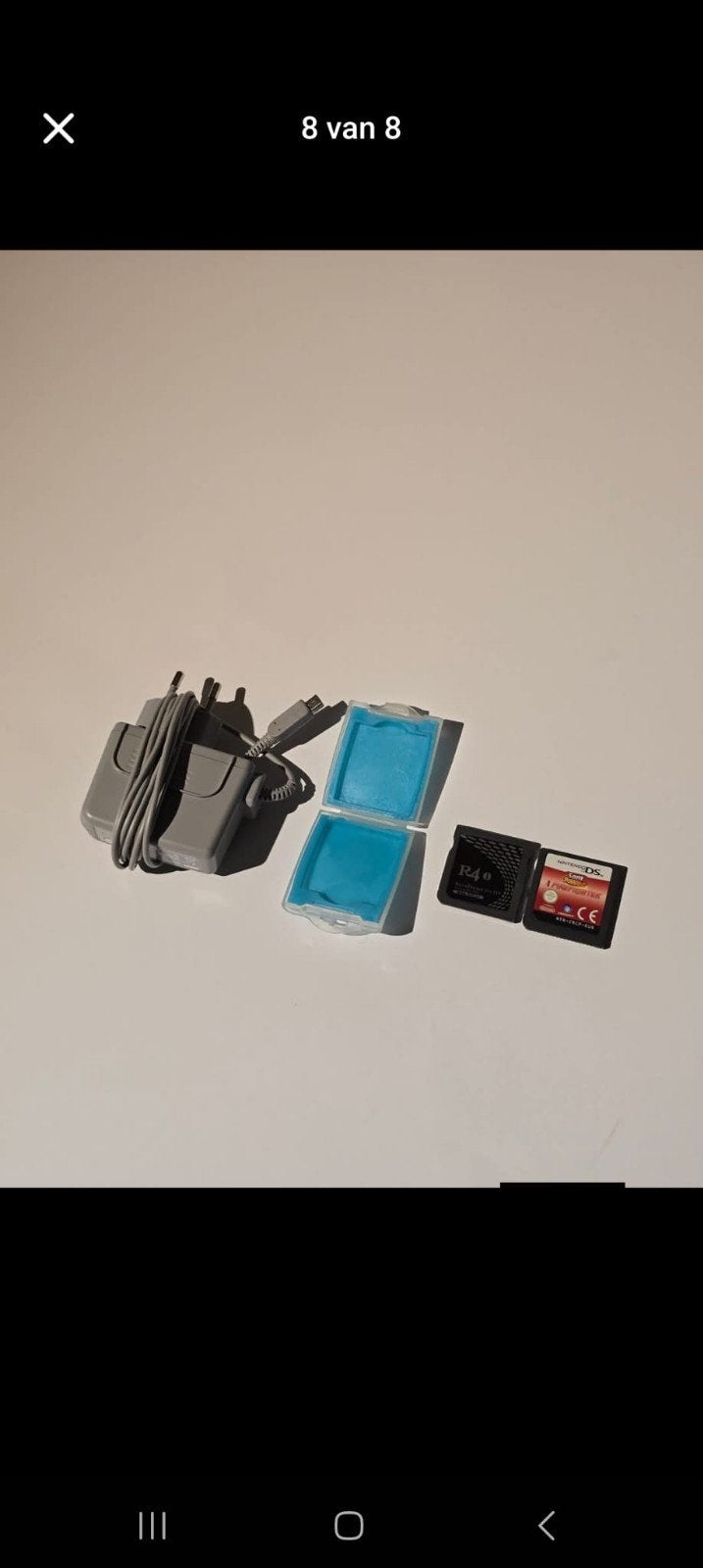 Nintendo DS Lite Blauw met oplader en R4 kaart, Spelcomputers en Games, Spelcomputers | Nintendo DS, Blauw, Ophalen of Verzenden