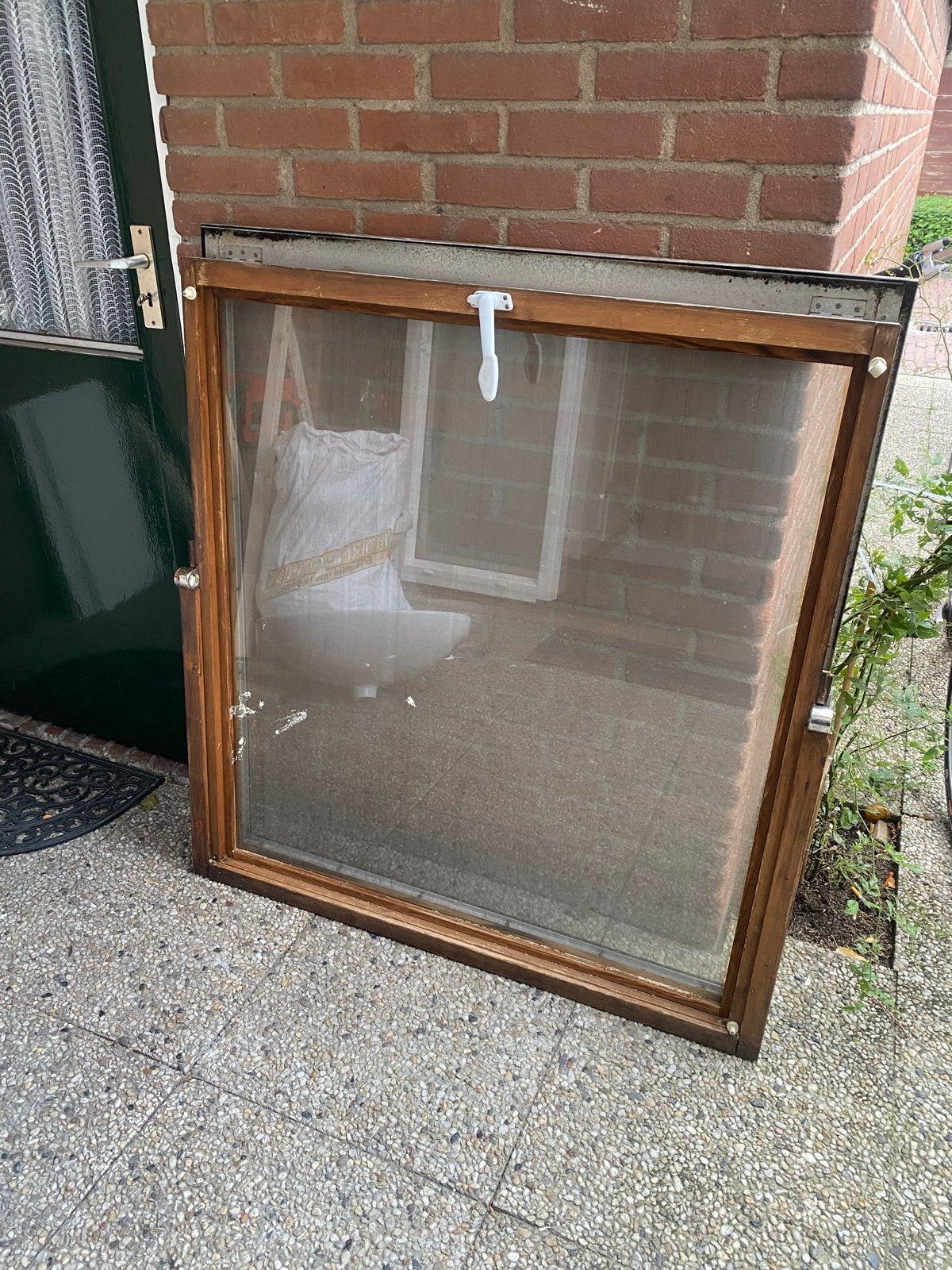 Gratis oud dakraam, Ophalen, Gebruikt, Gevelraam of Ruit, 80 tot 120 cm