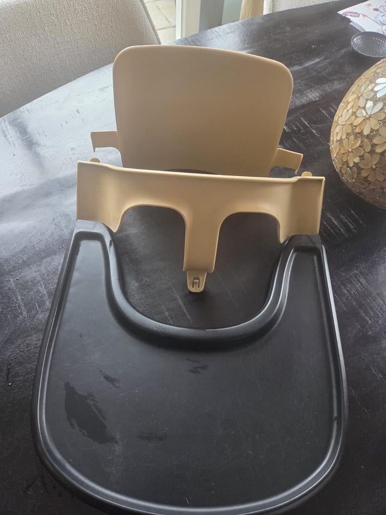 Stokke Tripp Trapp baby verkleinset natural&zwart tafelblad, Kinderen en Baby's, Kinderstoelen, Ophalen, Gebruikt, Meegroeistoel