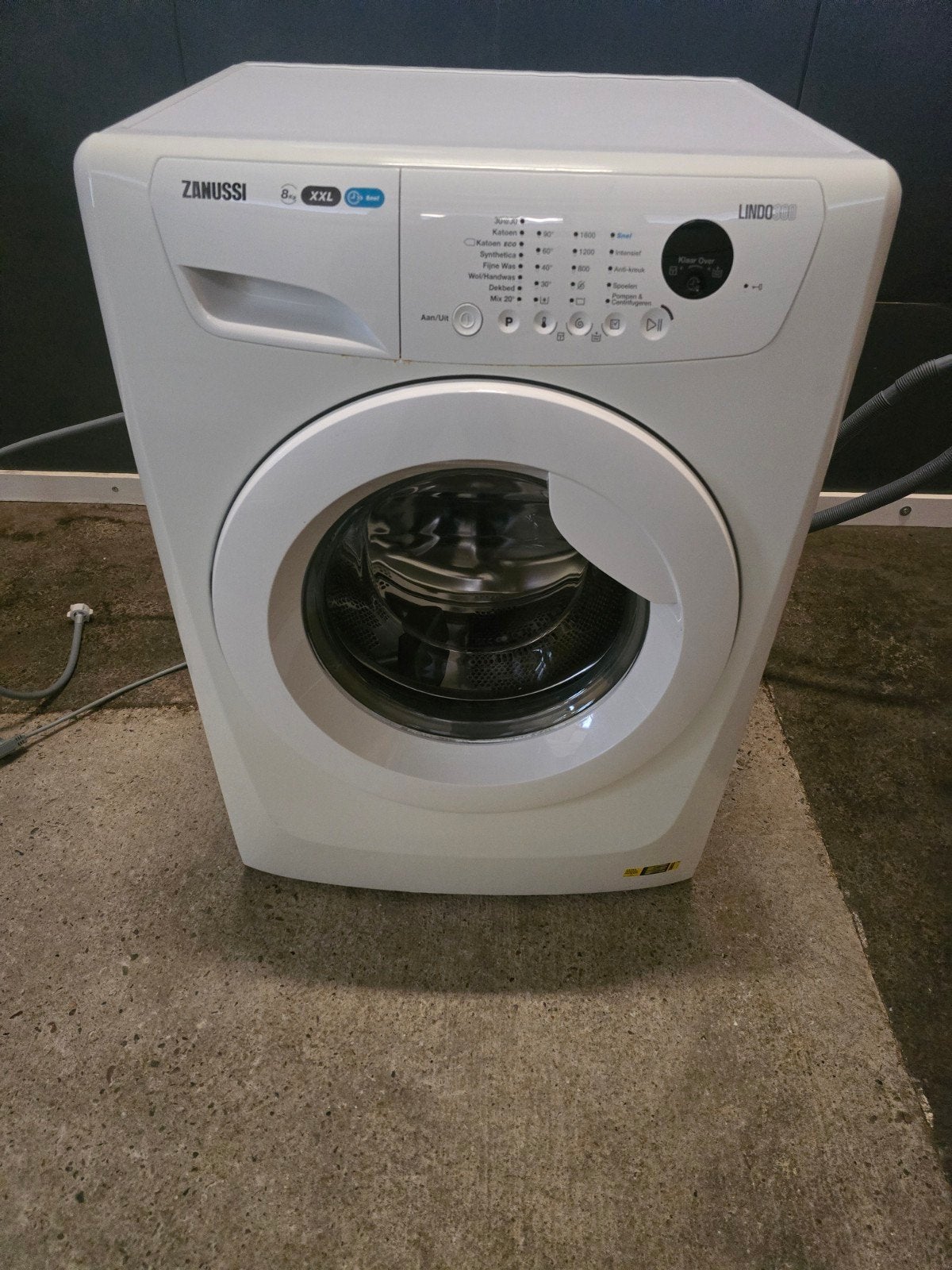 Zanussi wasmachine 1600 toeren, 6 tot 8 kg, Ophalen, 1600 toeren of meer, 85 tot 90 cm