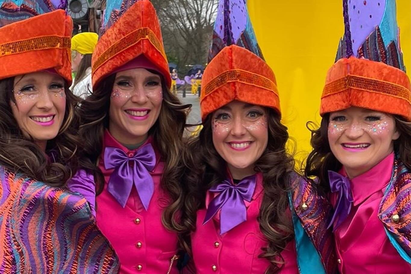 Loopgroep carnaval !  (13 pers.) - Prijswinnend!, Kleding | Dames, Ophalen of Verzenden, Zo goed als nieuw