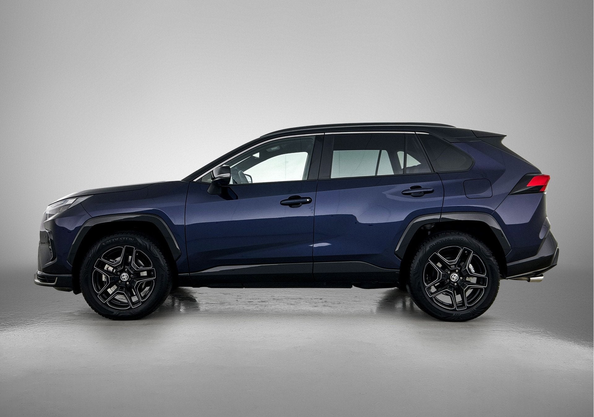 Toyota RAV4 2.5 Plug-in Hybrid AWD 306 pk Automaat GR SPORT, Auto's, Automaat, Gebruikt, 4 cilinders, Blauw