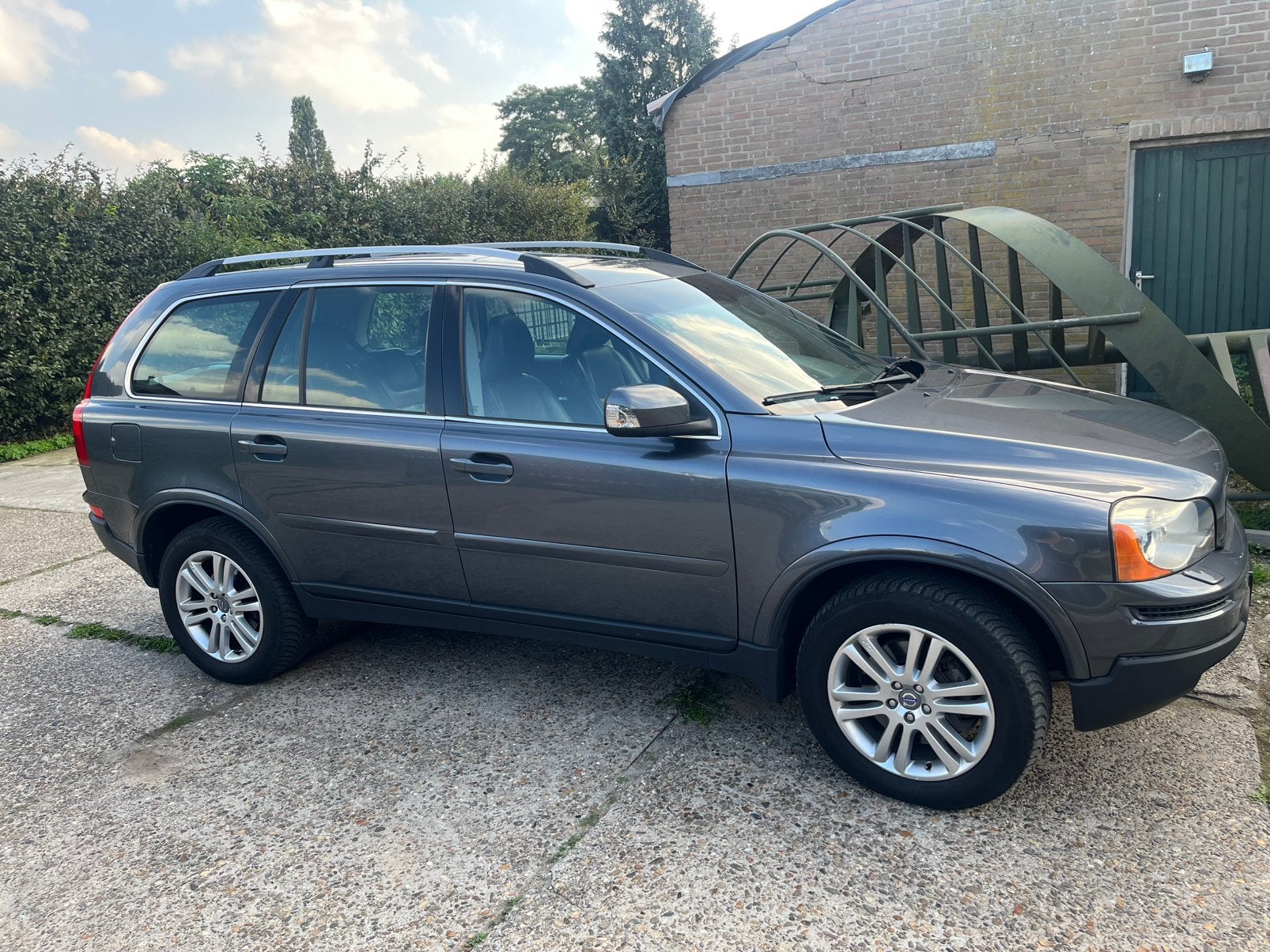 Volvo XC90 3.2 6 cilinder Executive 7 seats 2007, leer, dak, 238 pk, Zwart, 7 stoelen, Vierwielaandrijving