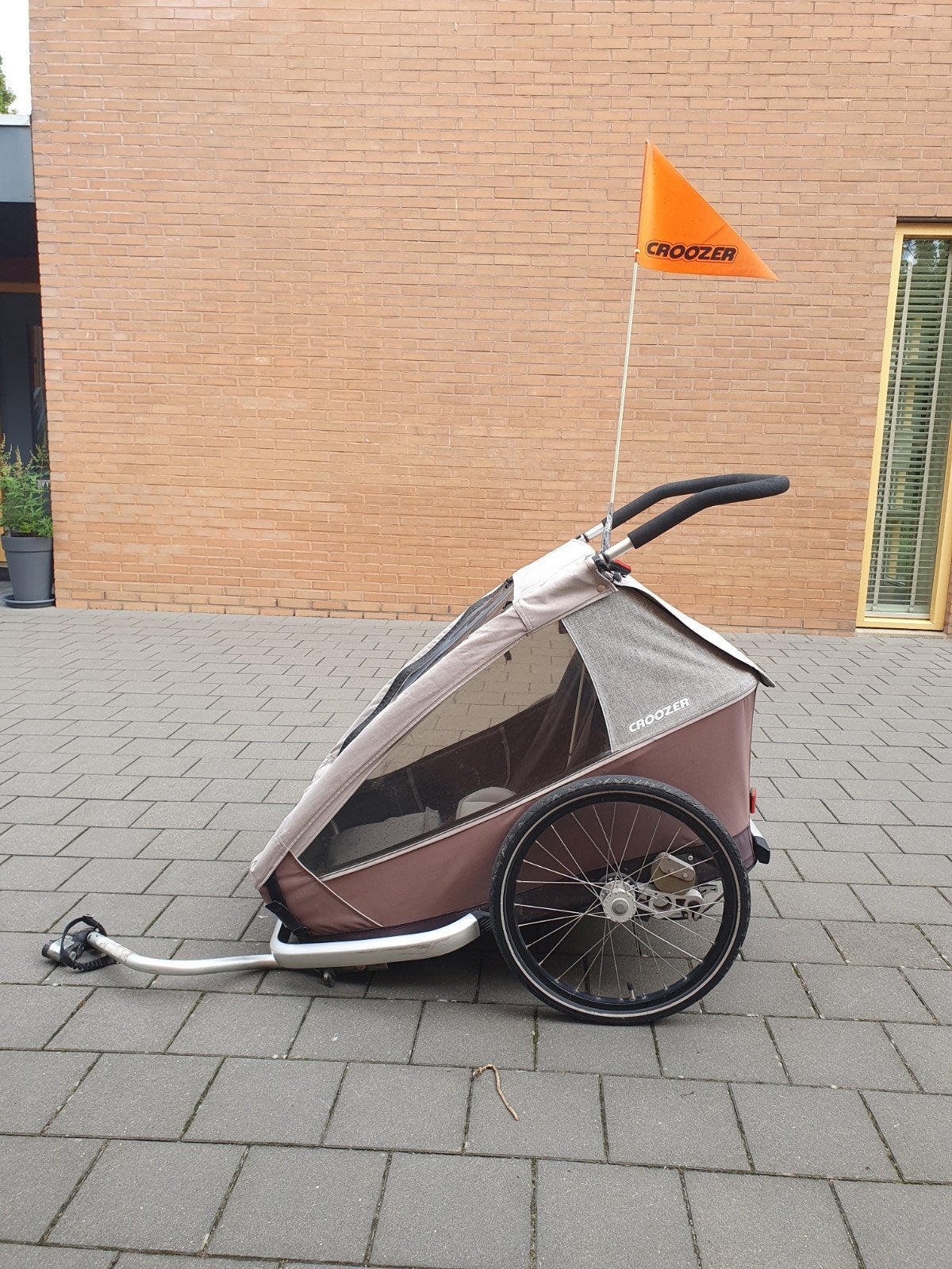 Croozer fietskar voor 2 kinderen – inclusief babyzitje, Fietsen en Brommers, Fietsaccessoires | Aanhangers en Karren, Ophalen