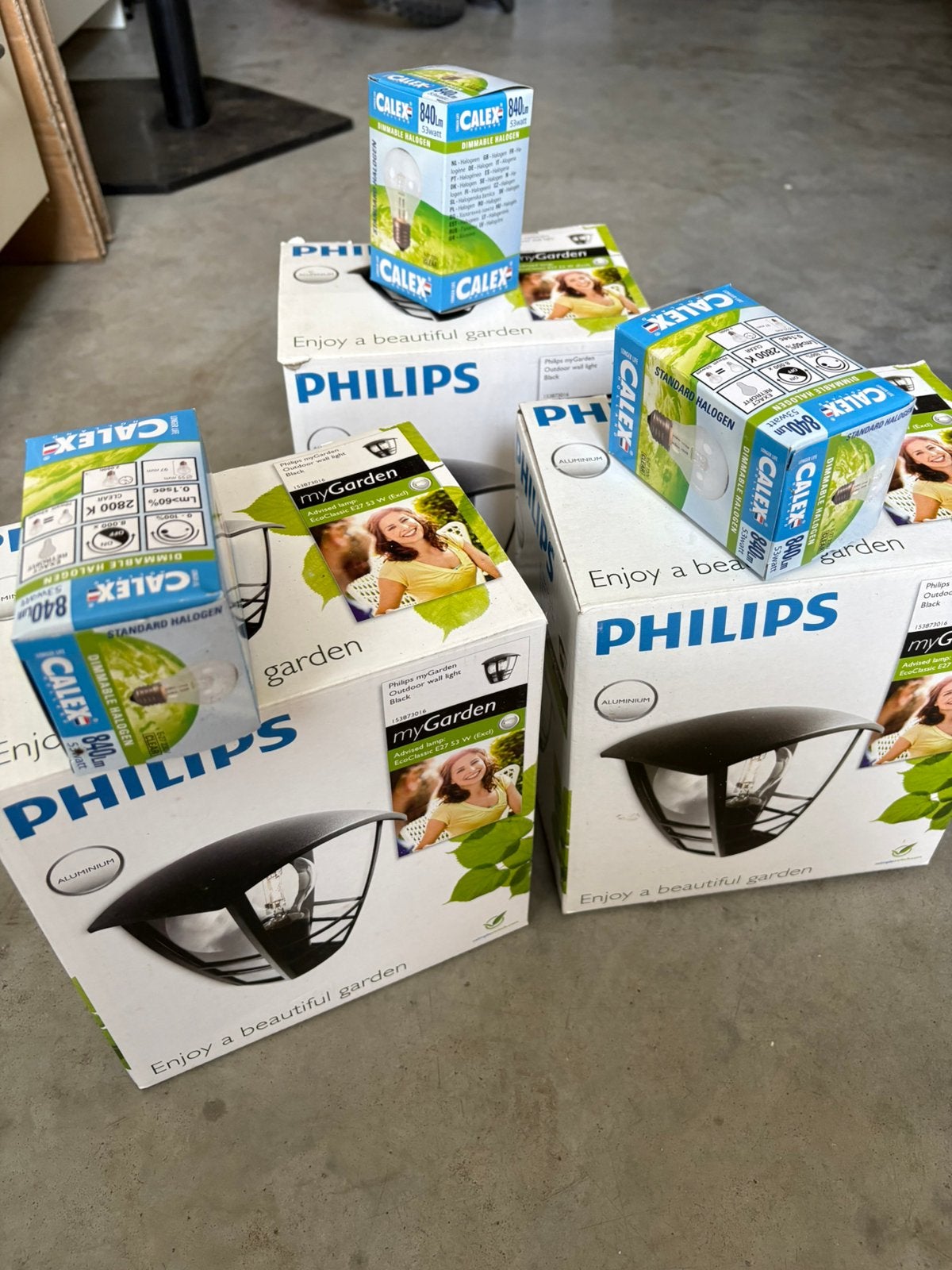 Philips buitenverlichting inclusief halogeenlampen, Minder dan 50 watt, Wandlamp, Aluminium, Ophalen of Verzenden