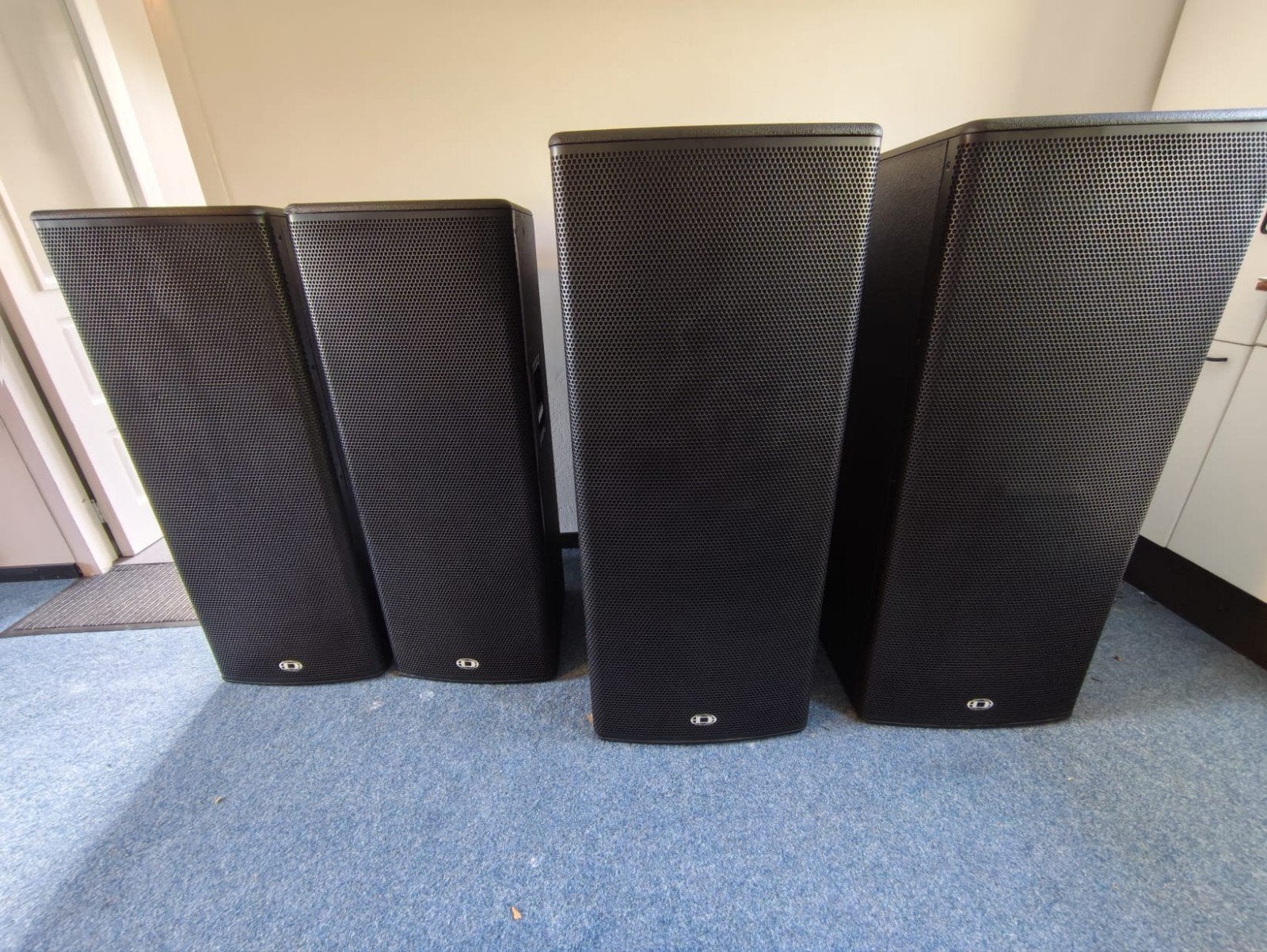 Dynacord Corus Evolution PA Set – 2x C 25.2 Tops & 2x Sub 2., Audio, Tv en Foto, Luidsprekers, Ophalen, 150 watt of meer, Speakerset