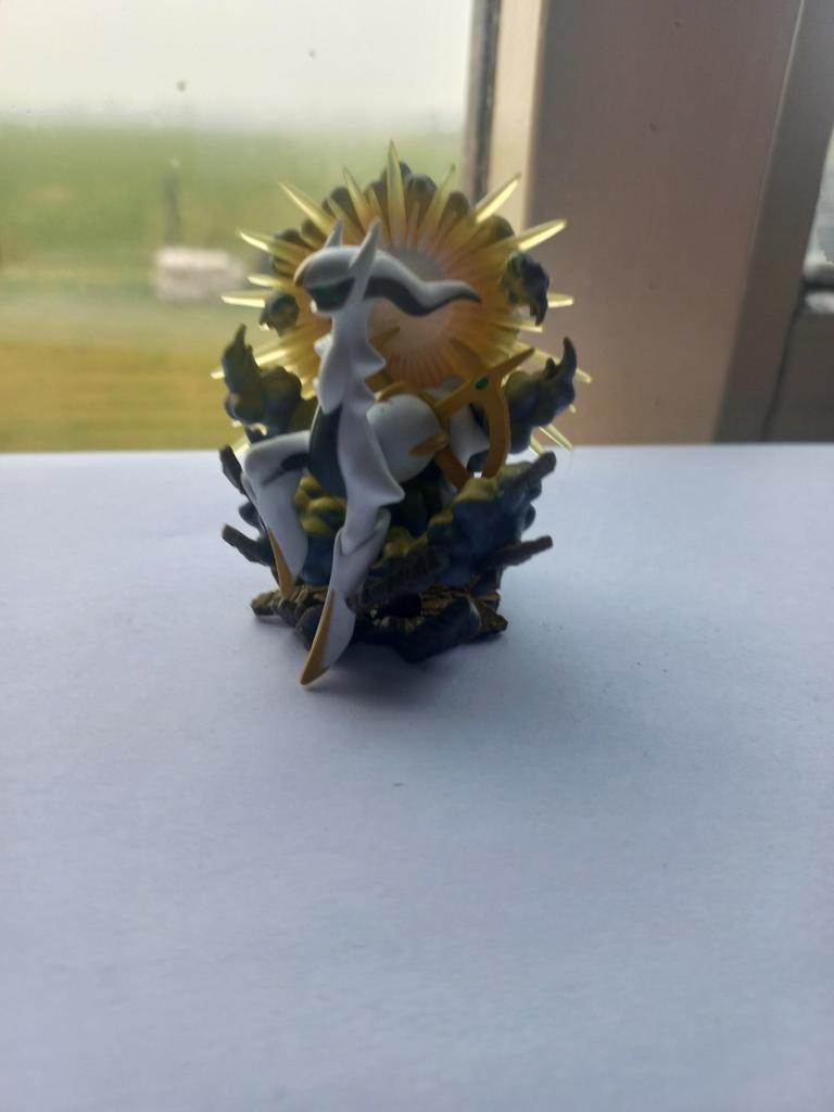 Arceus figure pokemon, Verzamelen, Verzenden