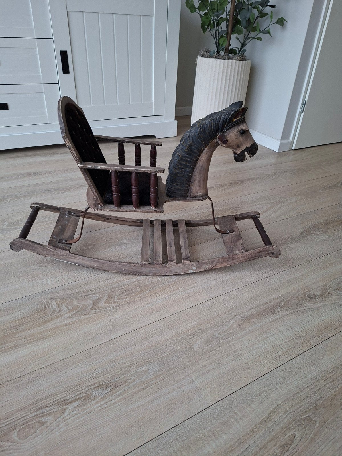 Antiek Hobbelpaard met Stoel - Uniek Decoratiestuk, Antiek en Kunst, Ophalen
