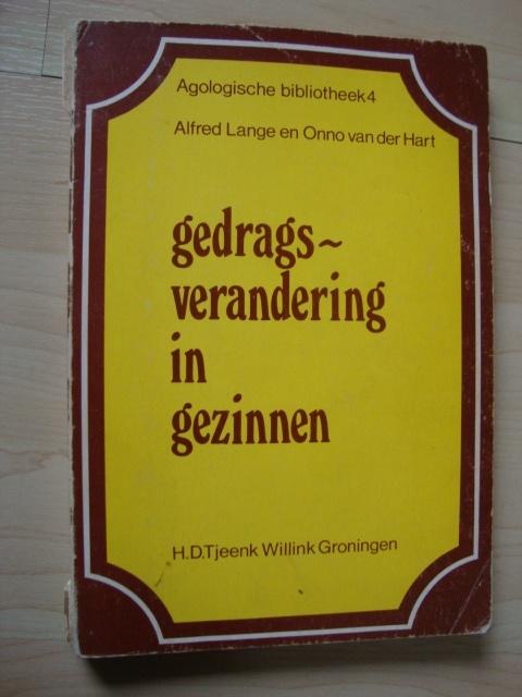 GEDRAGSVERANDERINGEN IN GEZINNEN  Alfred Lange ea, Ophalen of Verzenden, Gelezen
