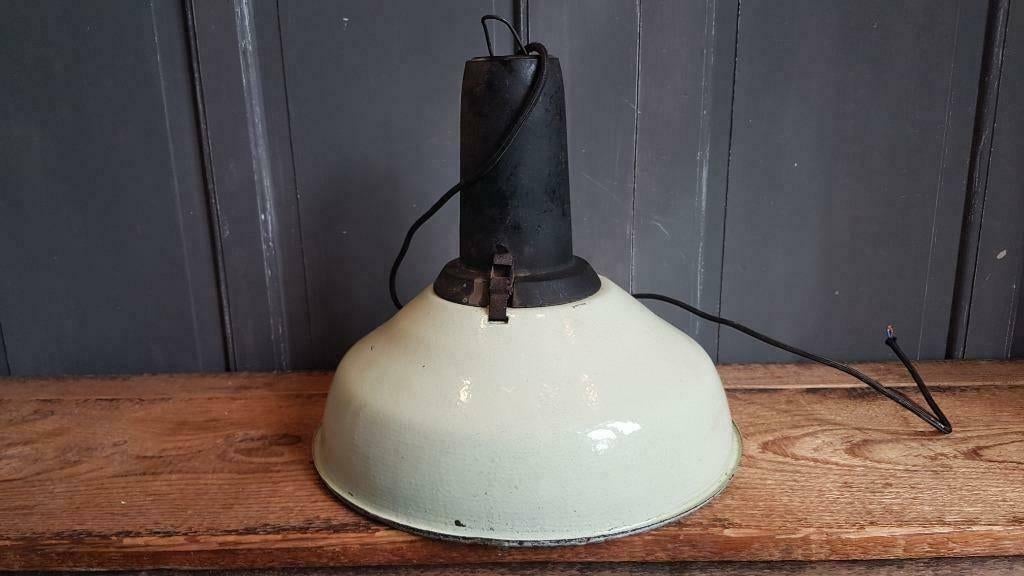 Mintgroene emaille vintage fabriekslamp industrieel, Ophalen, Gebruikt, Glas, Vintage retro