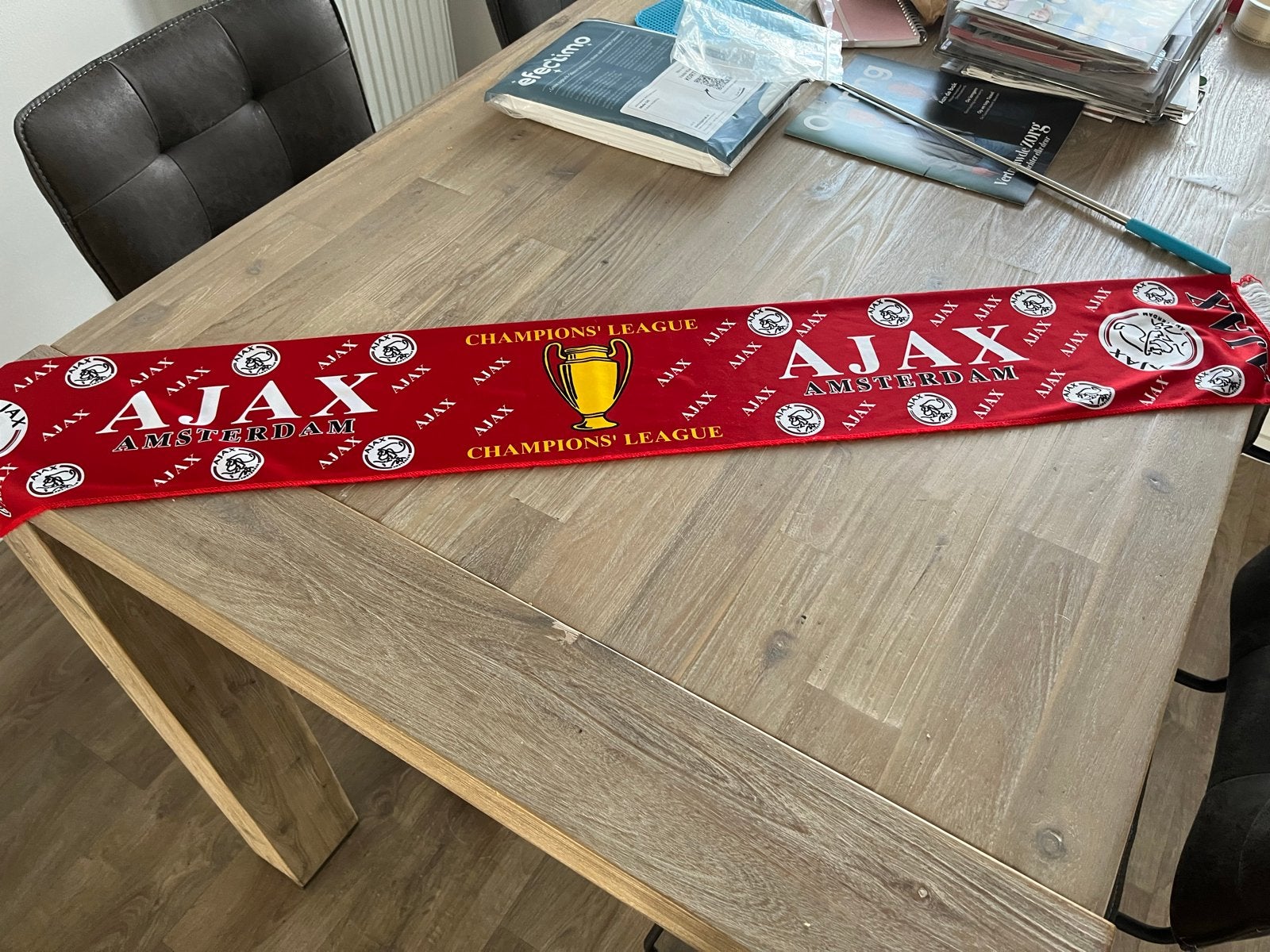 Ajax & Real Madrid Champions League sjaals, Ophalen of Verzenden, Nieuw, Ajax, Vaantje of Sjaal