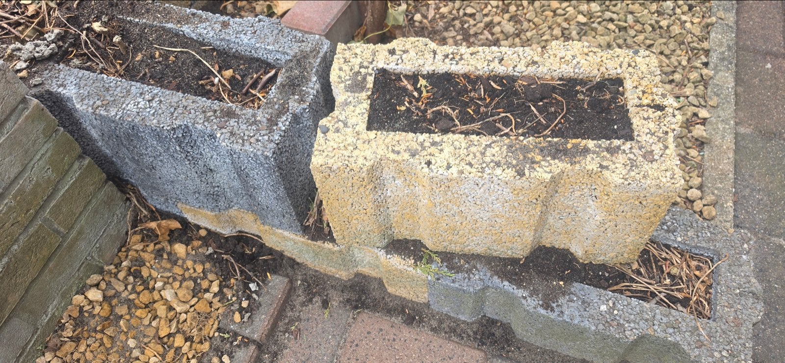 Gratis af te halen: Open Betonblokken, Ophalen, Gebruikt, Minder dan 30 cm, Minder dan 60 cm