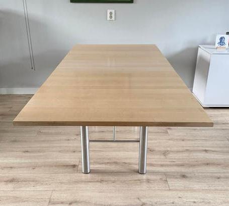 Design Giersberger eettafel, Huis en Inrichting, Tafels | Eettafels, Ophalen, Gebruikt, 50 tot 100 cm, 150 tot 200 cm