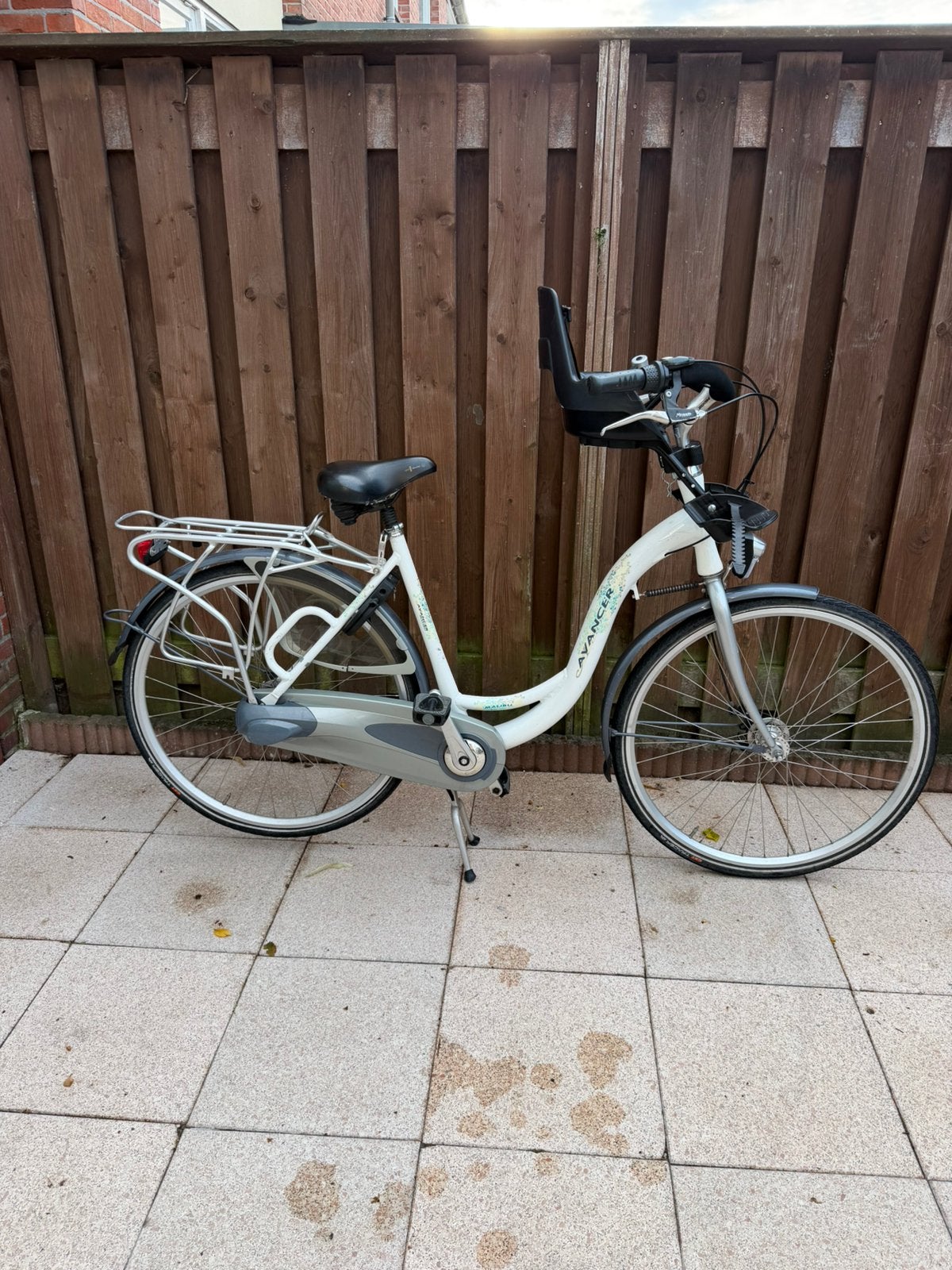 Mamafiets met voorzitje, Fietsen en Brommers, Ophalen, Zo goed als nieuw, Overige merken, Versnellingen