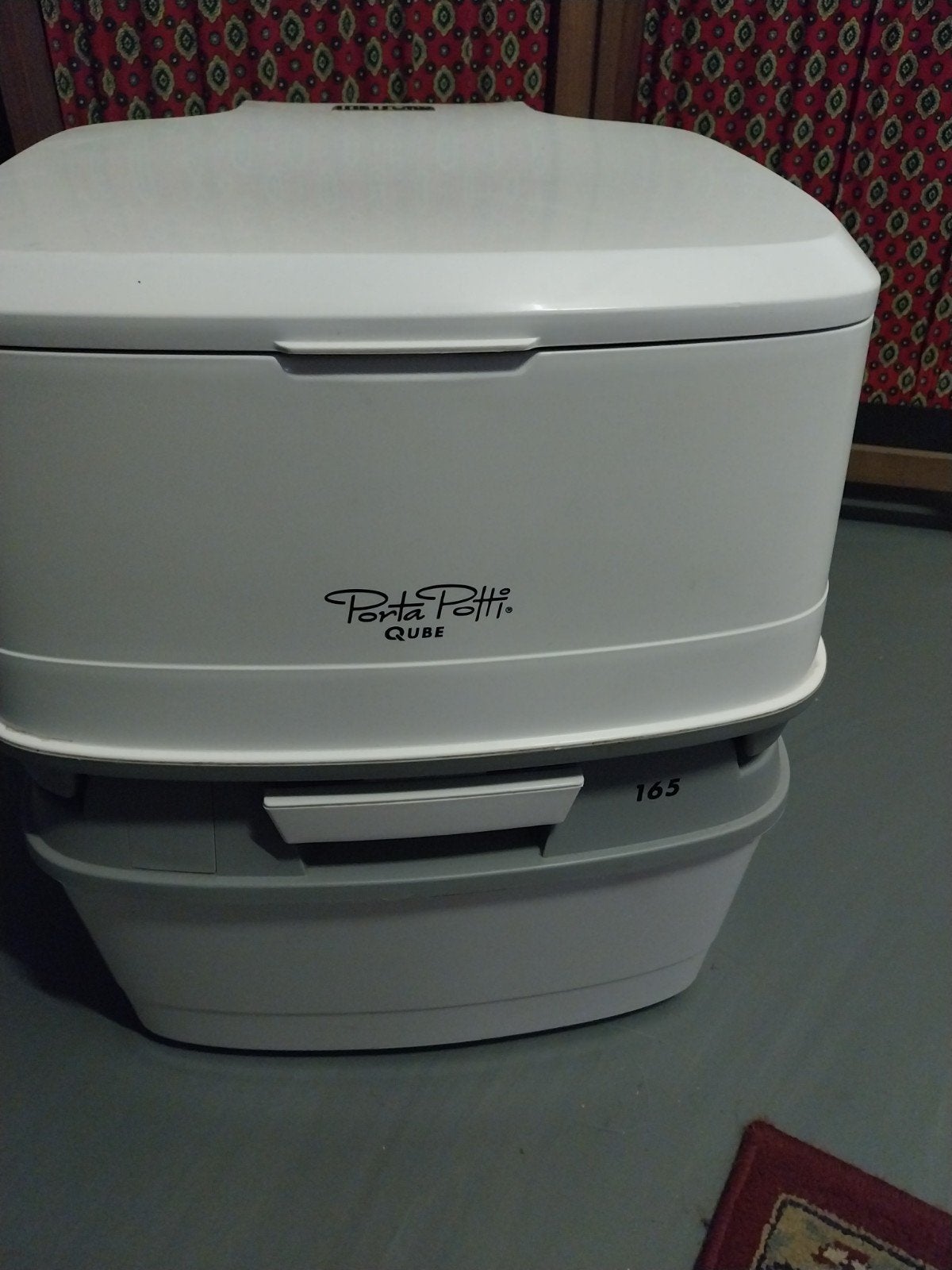 Porta Potti Qube 165 - Draagbaar Toilet, Ophalen, Zo goed als nieuw