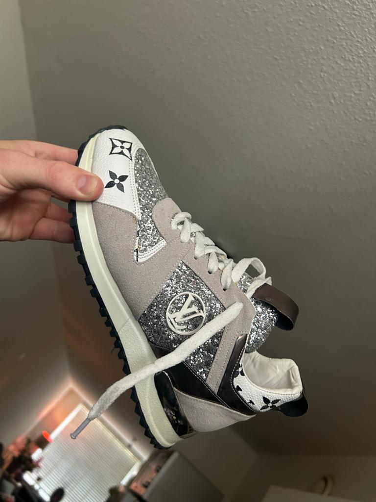 Louis Vuitton Sneakers - Glitter & Monogram, Dieren en Toebehoren