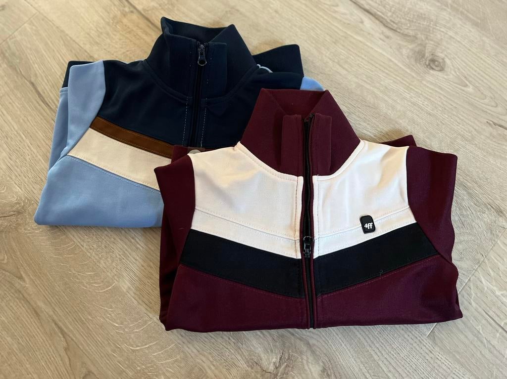 4 Funky Flavours vesten 110/116, Ophalen of Verzenden, Zo goed als nieuw, Jongen, Trui of Vest