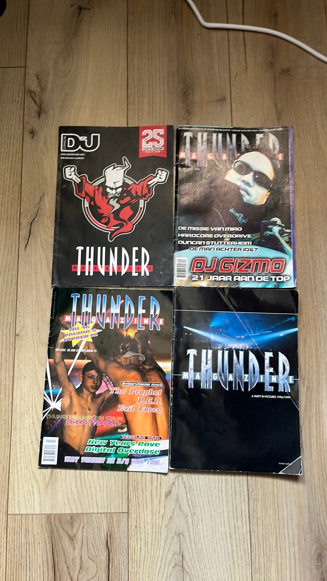 Thundermagazine, Ophalen of Verzenden, Zo goed als nieuw, Muziek, Film of Tv