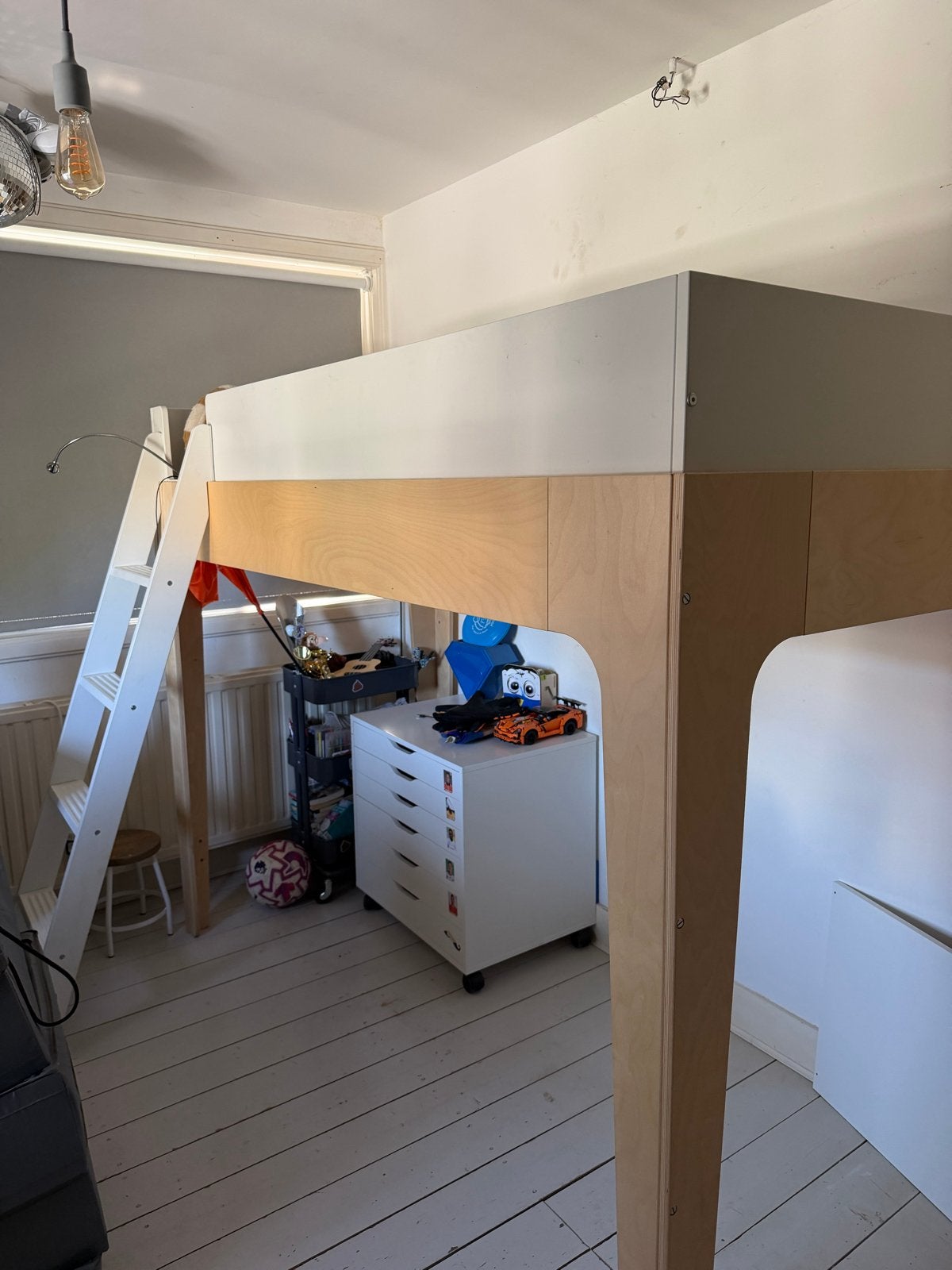 Oeuf NYC Hoogslaper Perch zo goed als nieuw, Huis en Inrichting, Slaapkamer | Stapelbedden en Hoogslapers, Ophalen, Eenpersoons