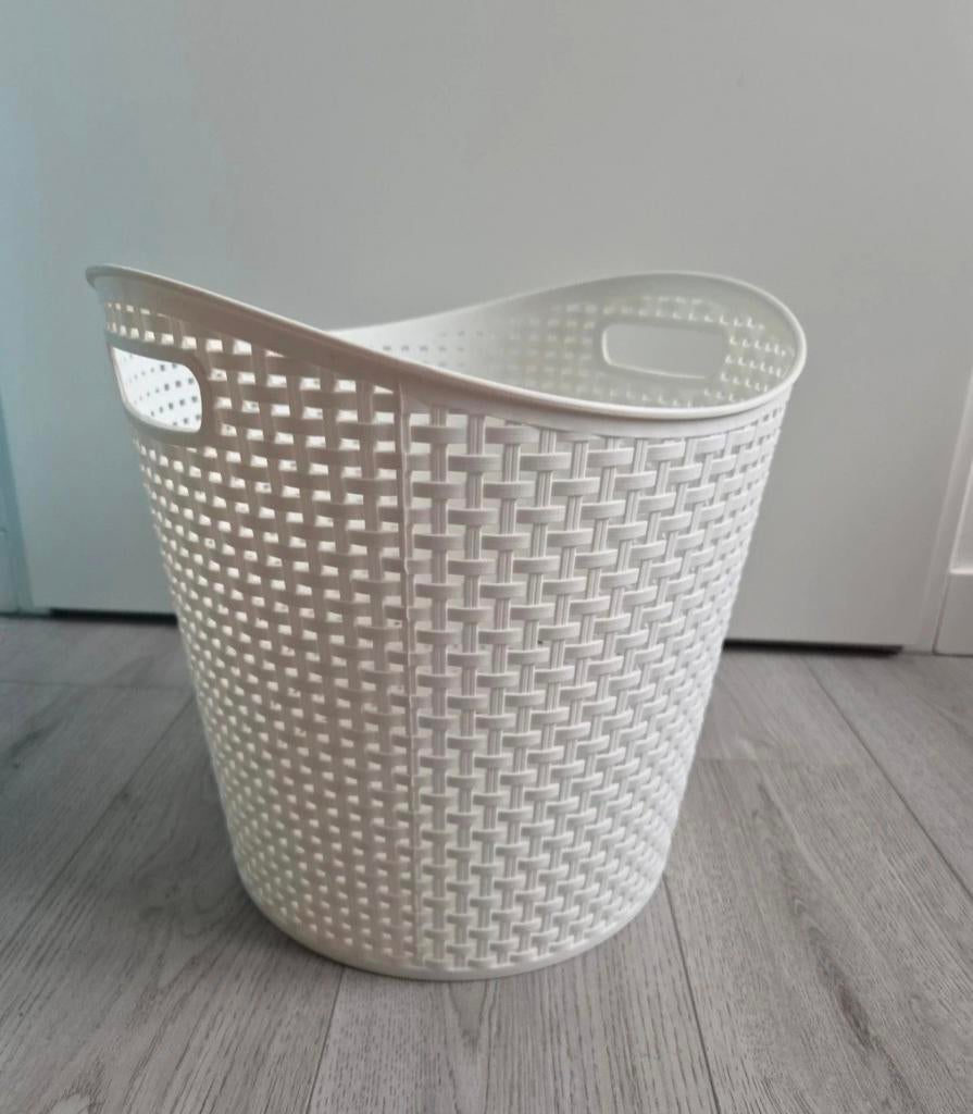 Witte wasmand - 30x32cm, Gebruikt, Kunststof, Ophalen of Verzenden, Modern