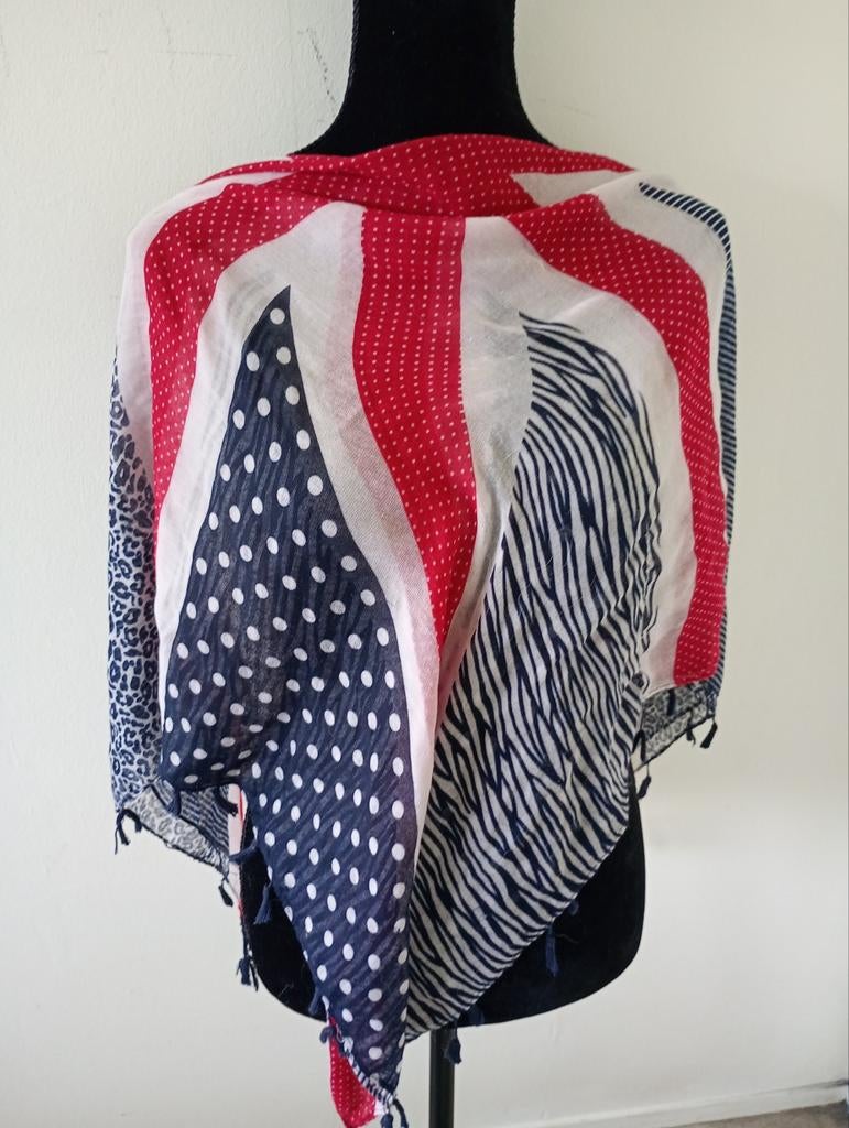 Sjaal met diverse prints, Onbekend, Ophalen of Verzenden, Zo goed als nieuw, Sjaal