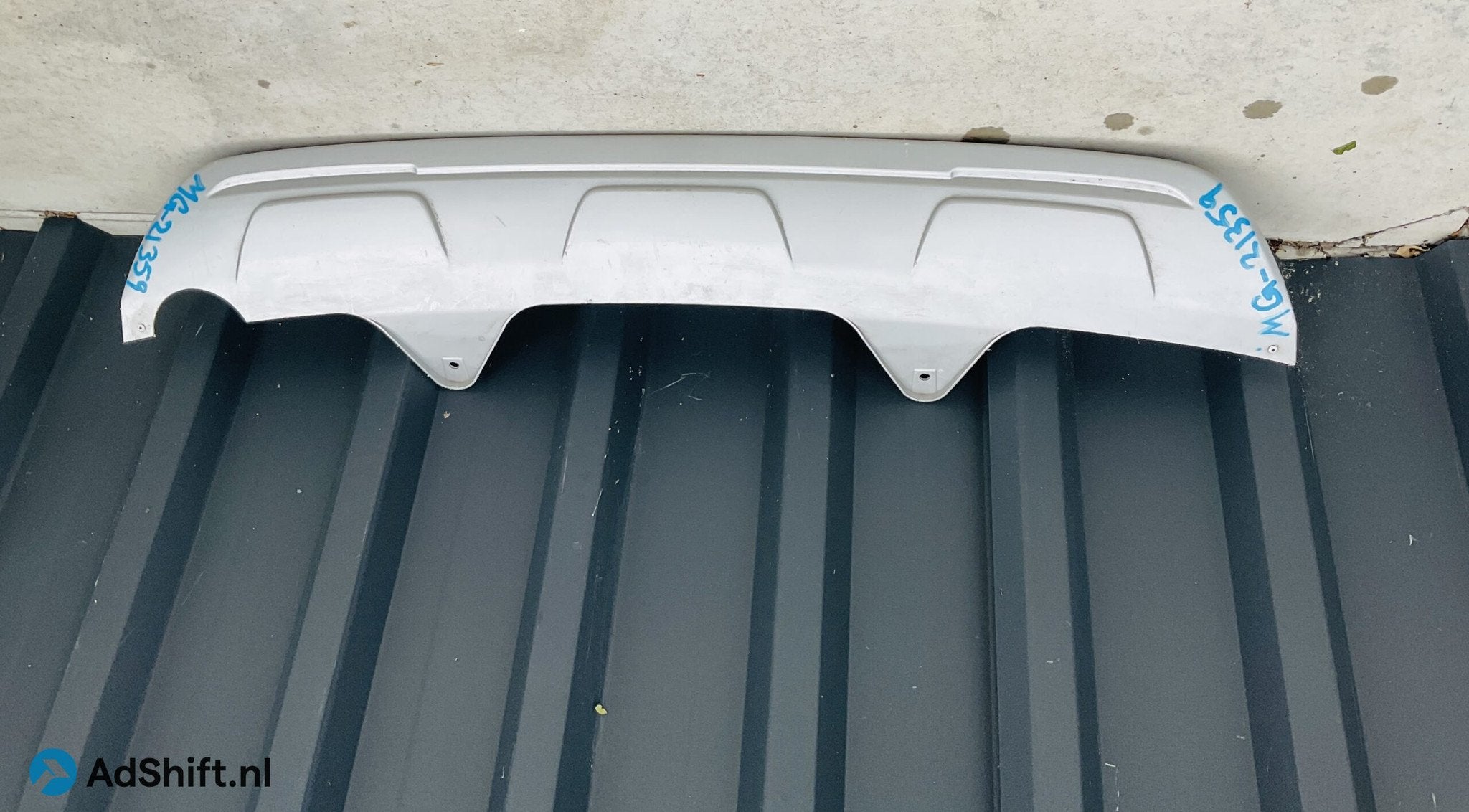 Achterklep Spoiler Mg zs r P10344180 achterbumper spoiler MG