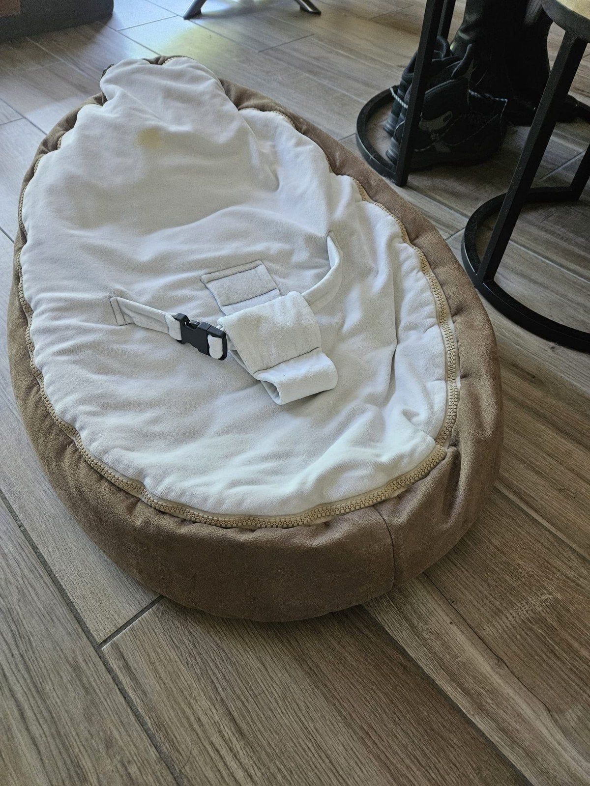Domoo zitzak/babynestje voor baby's, Ophalen, Gebruikt