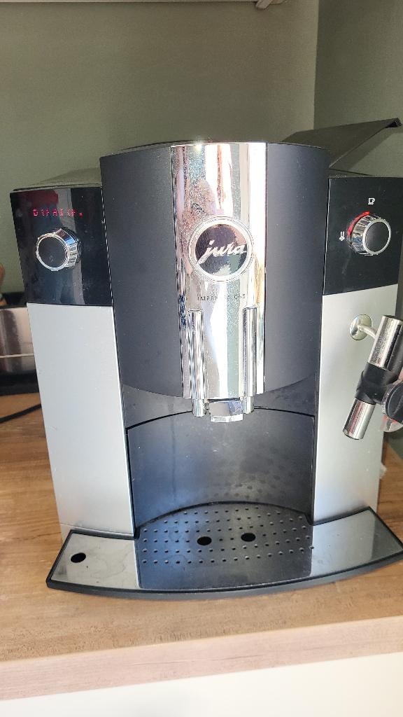 Jura impressa c65 defect, Witgoed en Apparatuur, Koffiezetapparaten, Ophalen, Koffiemachine, Niet werkend, Afneembaar waterreservoir