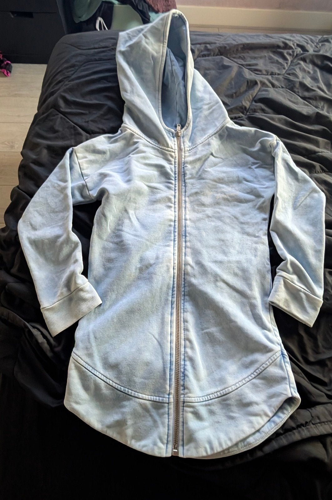 Minikid hoodie maat 122-128, Kinderen en Baby's, Kinderkleding | Maat 122, Gebruikt, Jongen of Meisje, Trui of Vest, Ophalen of Verzenden